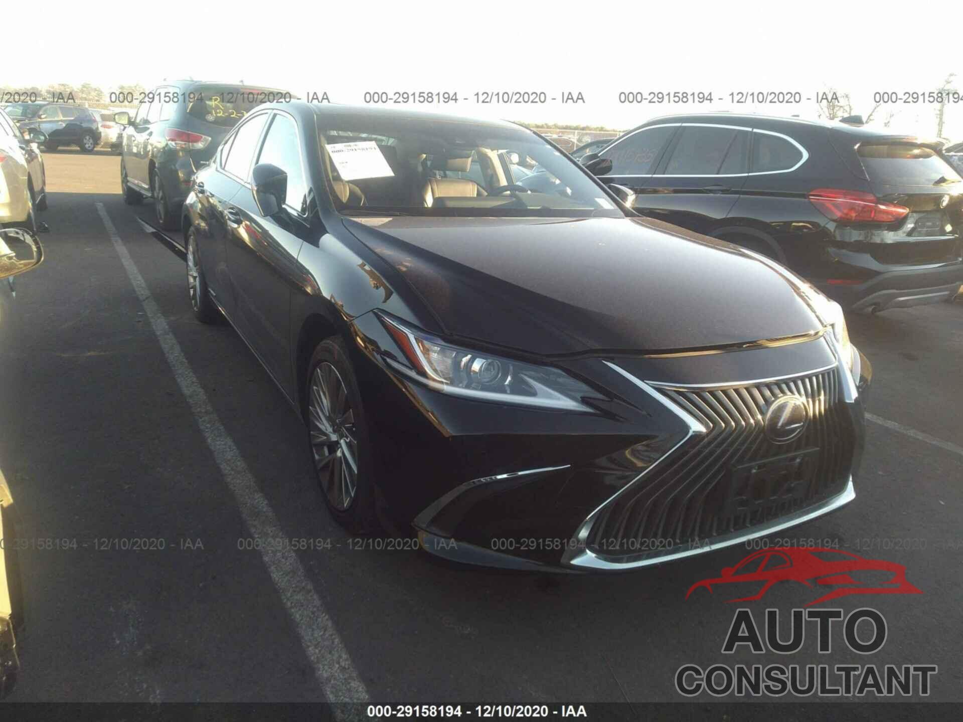 LEXUS ES 2019 - JTHB21B17K2003398