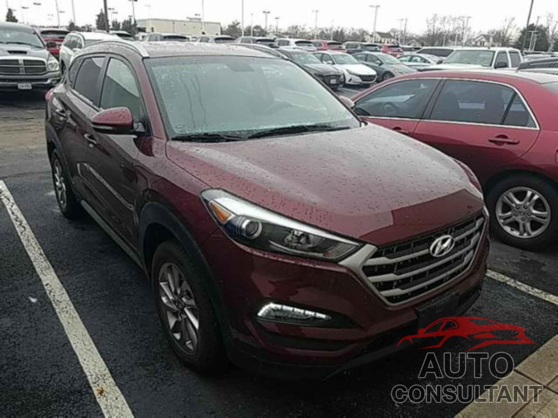 HYUNDAI TUCSON 2018 - KM8J3CA42JU624340
