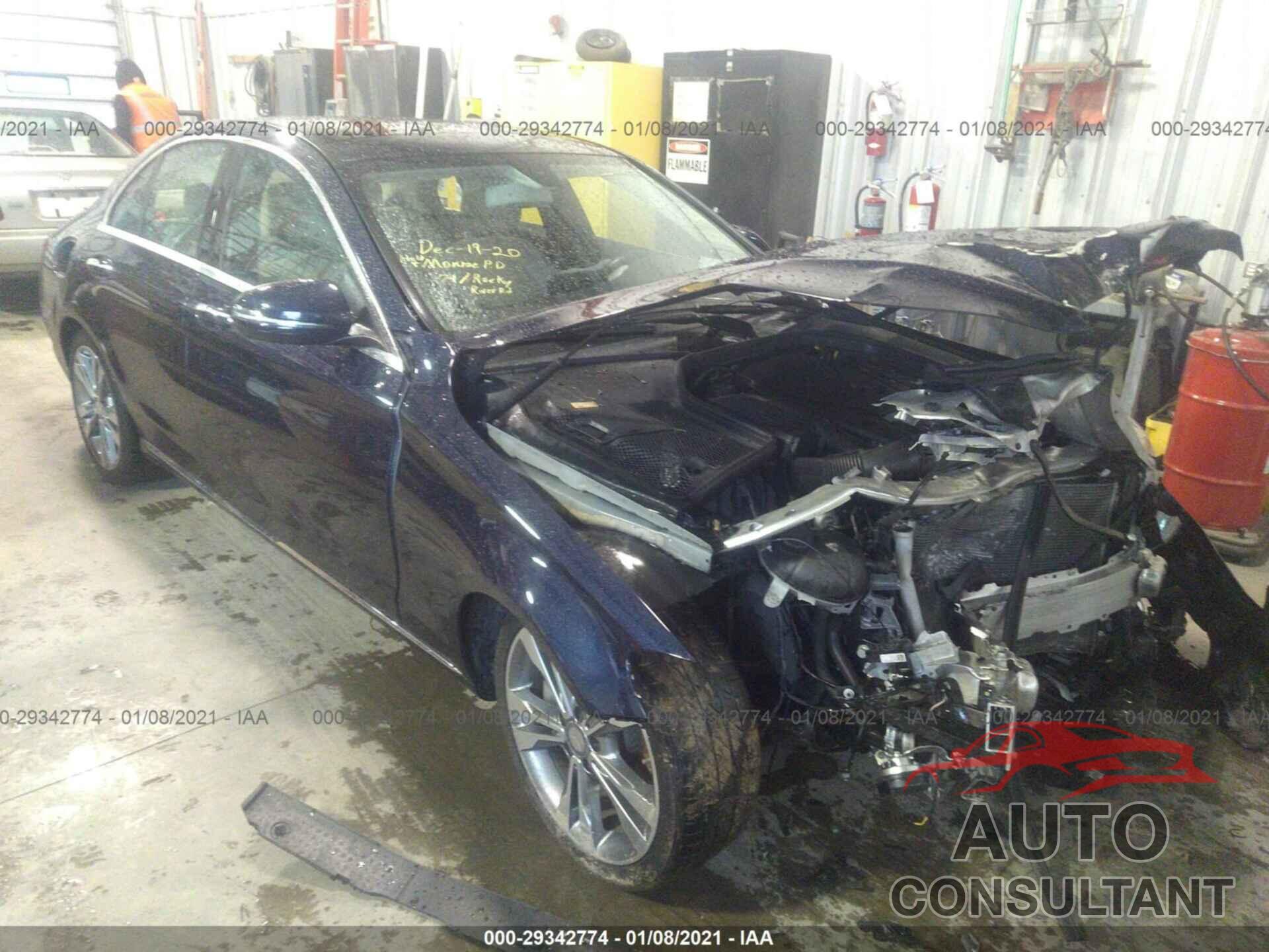 MERCEDES-BENZ C-CLASS 2016 - 55SWF4JB3GU161551