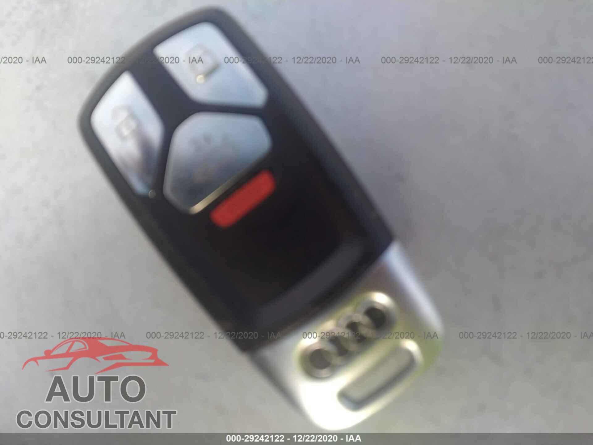 AUDI Q7 2019 - WA1LAAF78KD043186