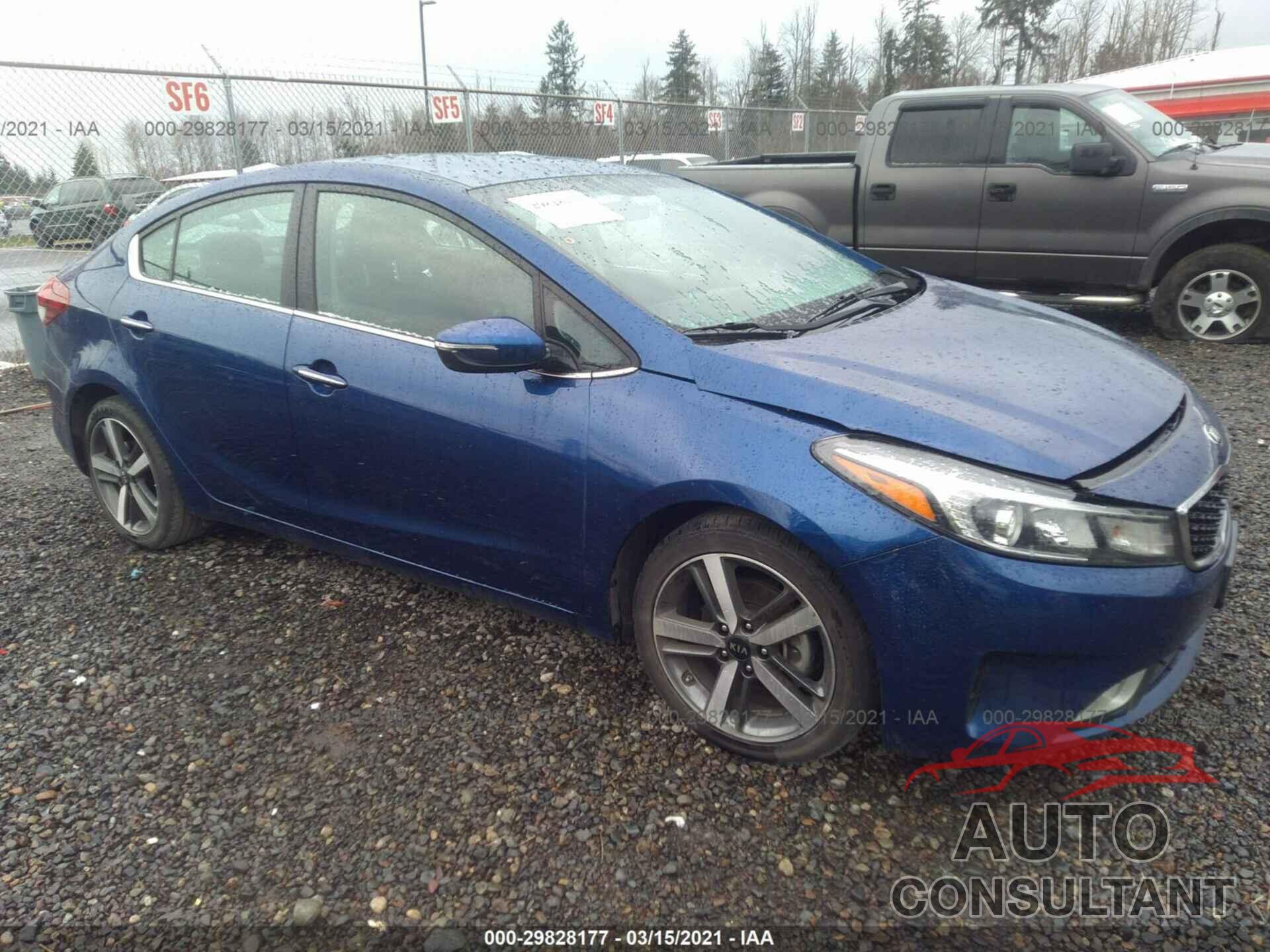 KIA FORTE 2018 - 3KPFL4A81JE199131