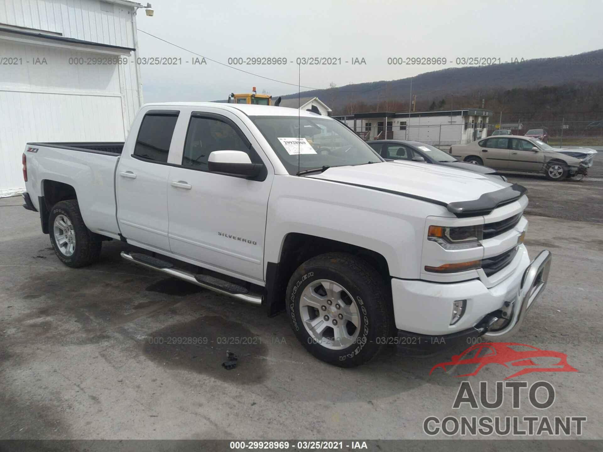 CHEVROLET SILVERADO 1500 2017 - 1GCVKREC5HZ348018