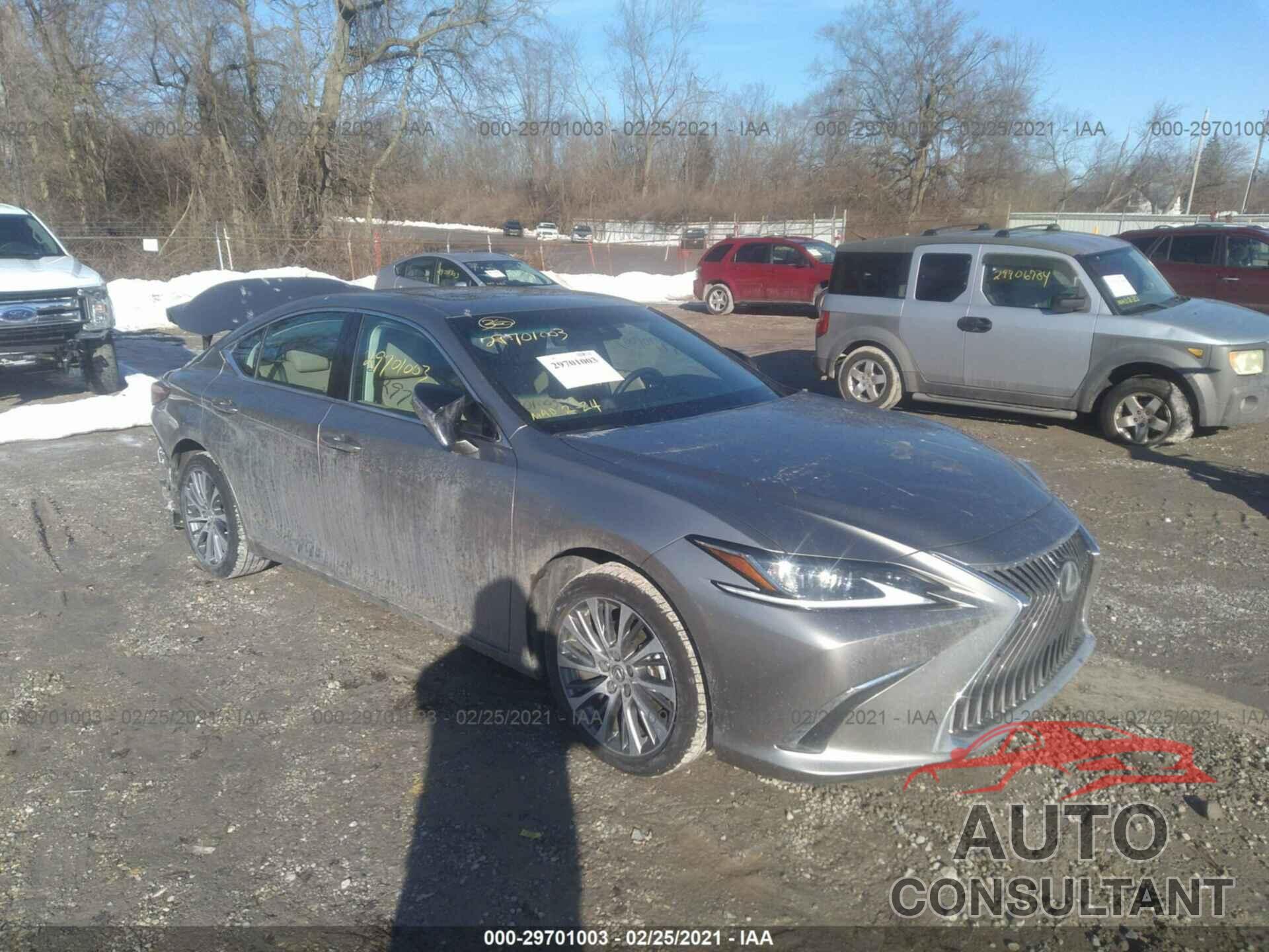 LEXUS ES 2019 - 58ABZ1B12KU045564