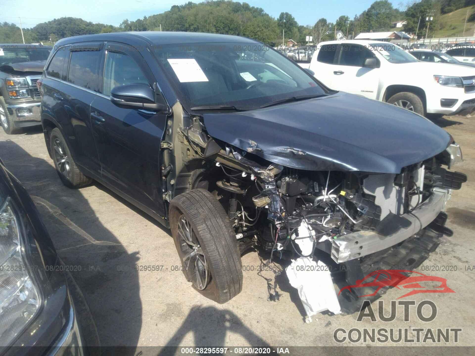 TOYOTA HIGHLANDER 2019 - 5TDBZRFH4KS707389