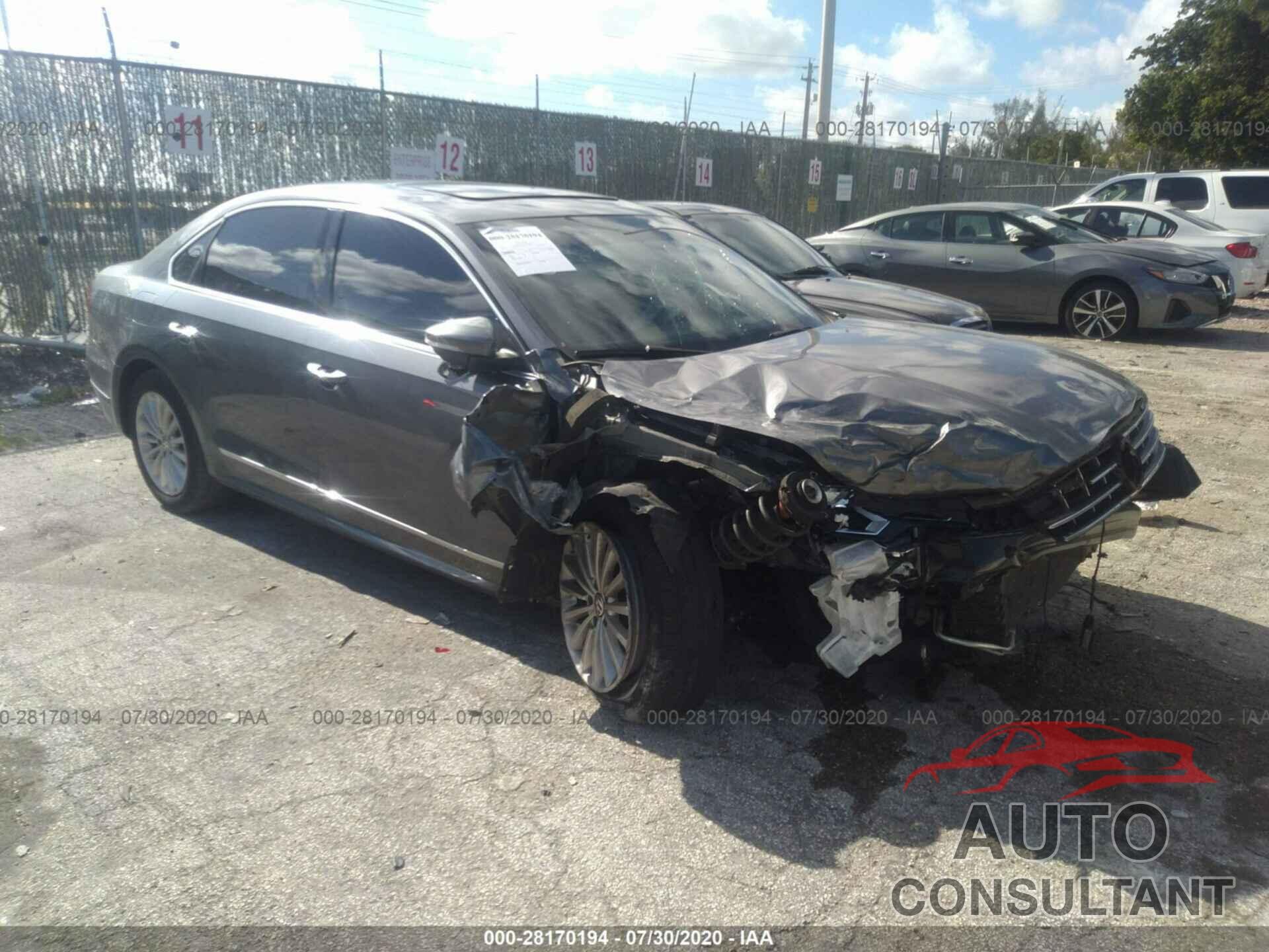 VOLKSWAGEN PASSAT 2016 - 1VWBT7A36GC030112