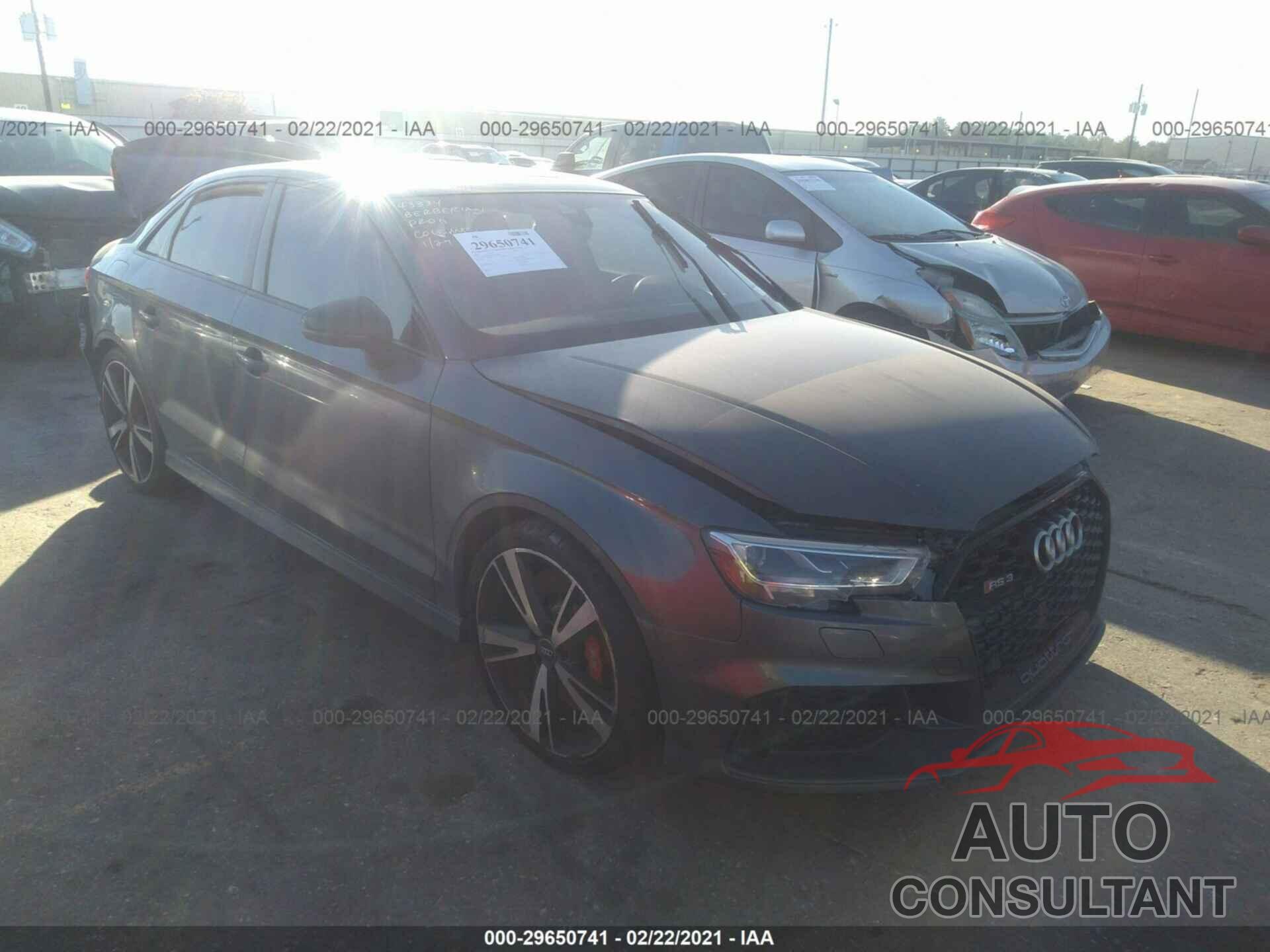 AUDI RS 3 2019 - WUABWGFF8KA900043