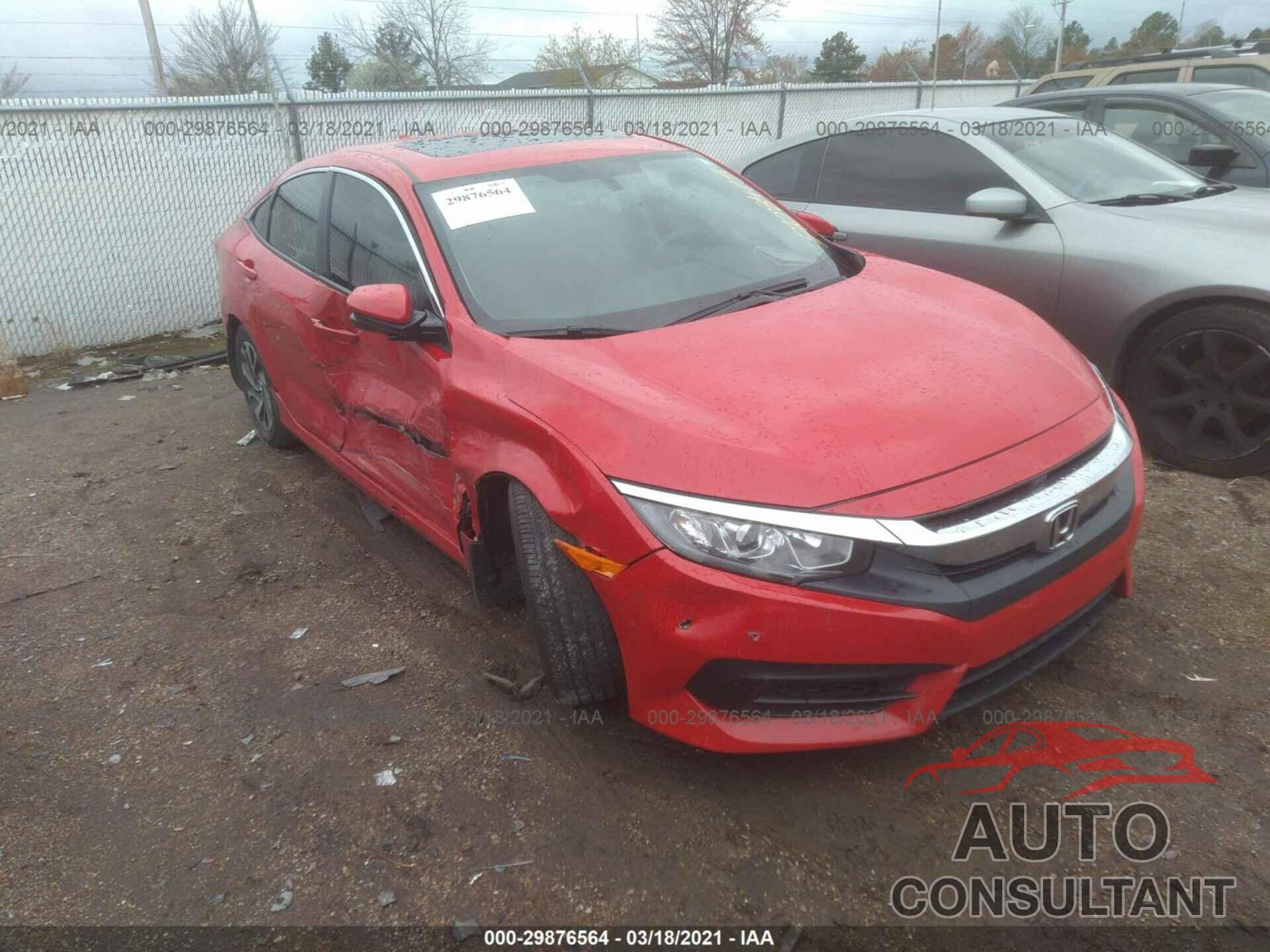 HONDA CIVIC SEDAN 2018 - 2HGFC2F74JH604442