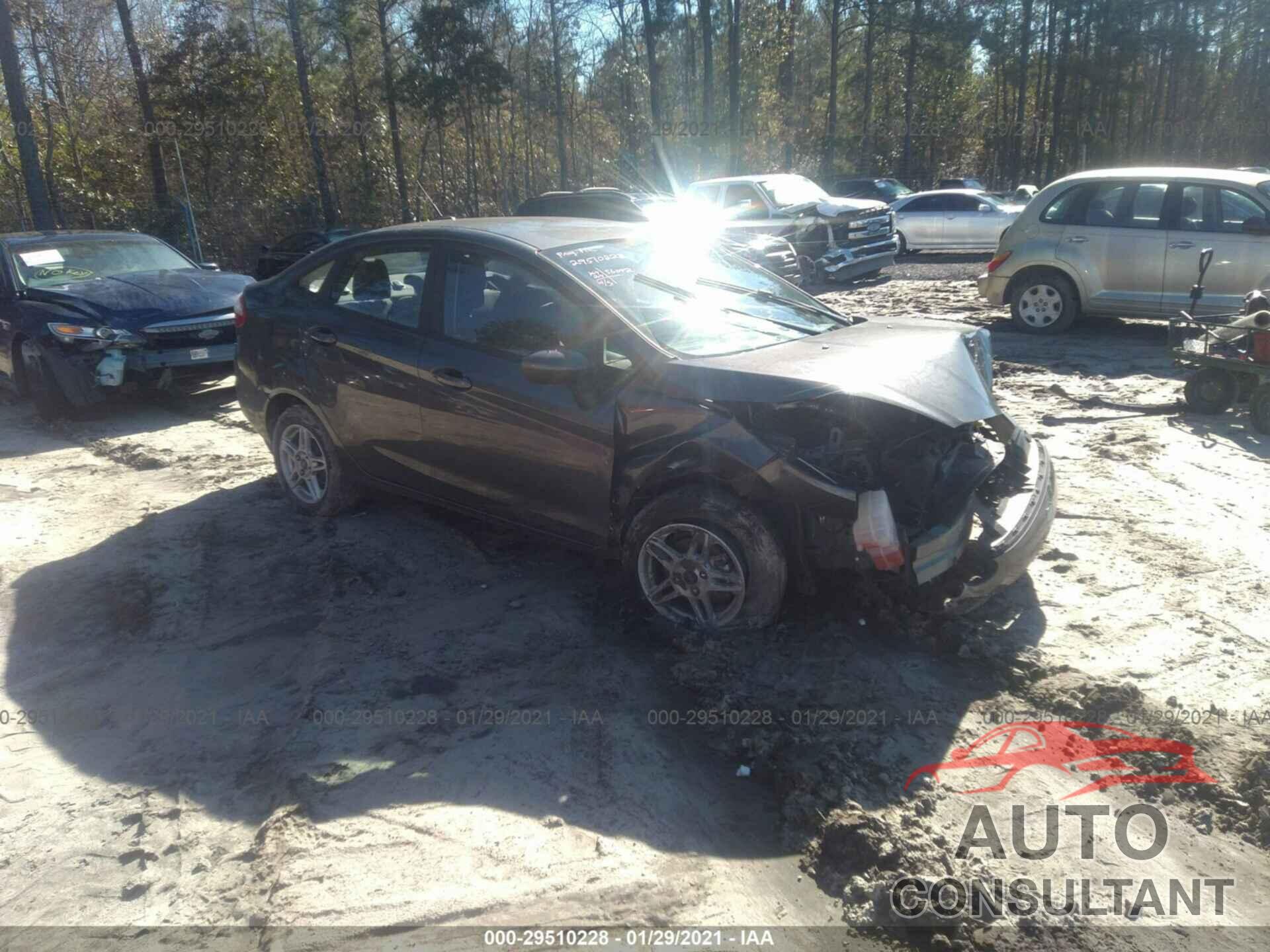 FORD FIESTA 2018 - 3FADP4BJ1JM119089