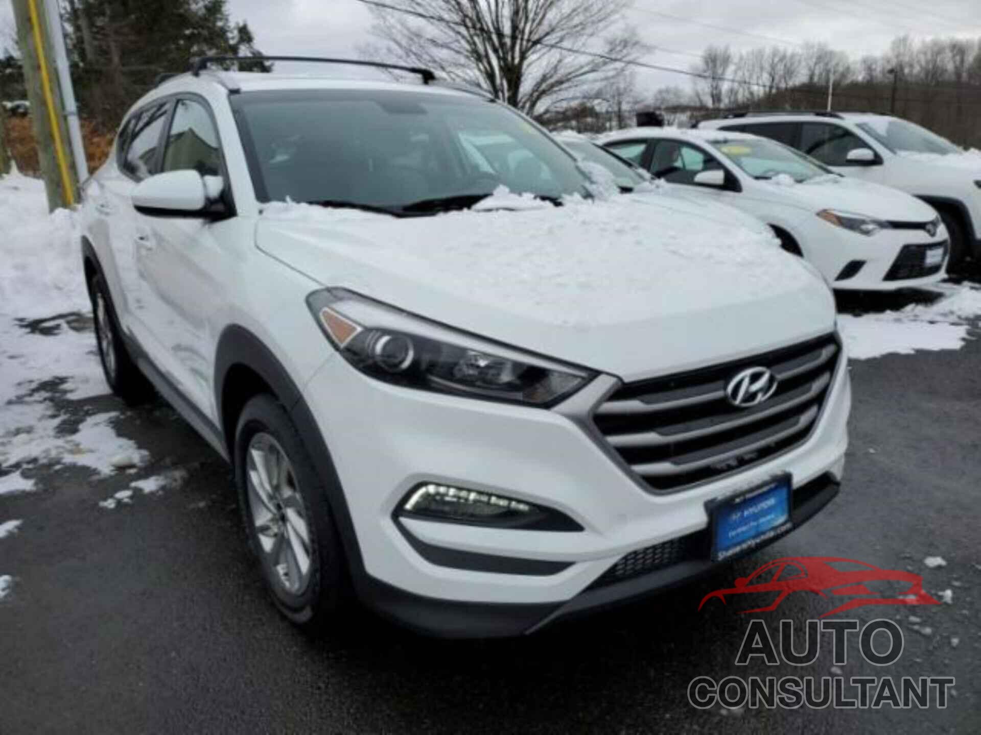 HYUNDAI TUCSON 2018 - KM8J3CA44JU684619