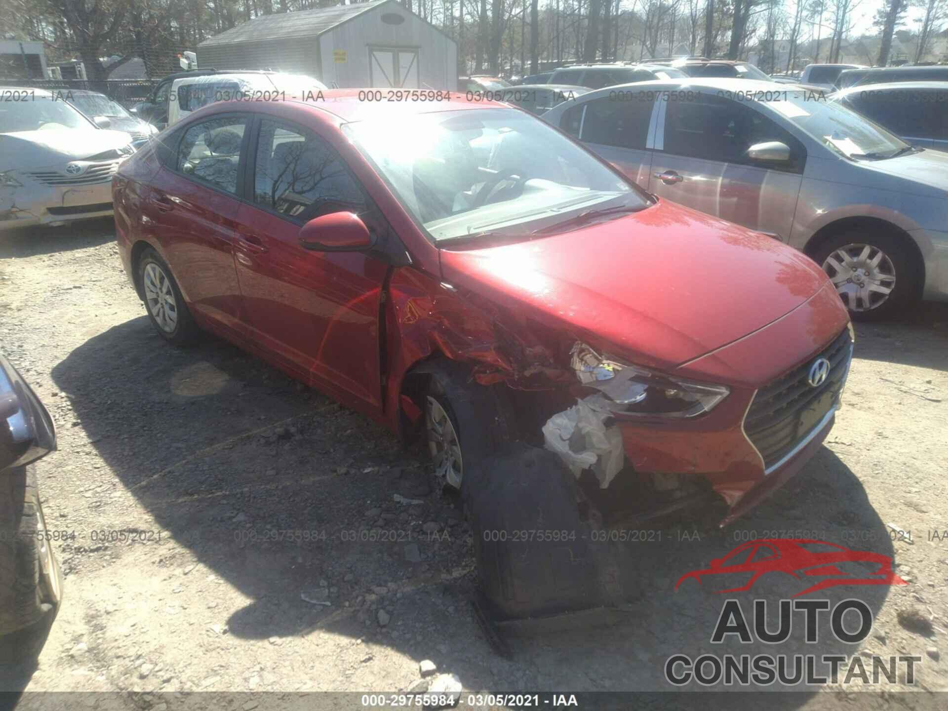 HYUNDAI ACCENT 2018 - 3KPC24A35JE033169