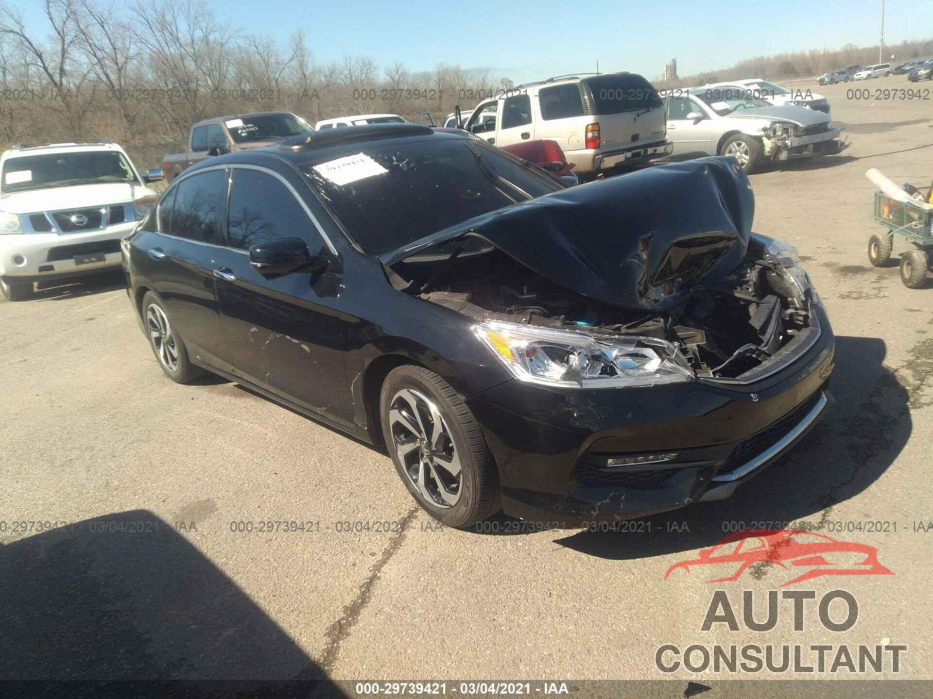 HONDA ACCORD SEDAN 2016 - 1HGCR3F81GA017459