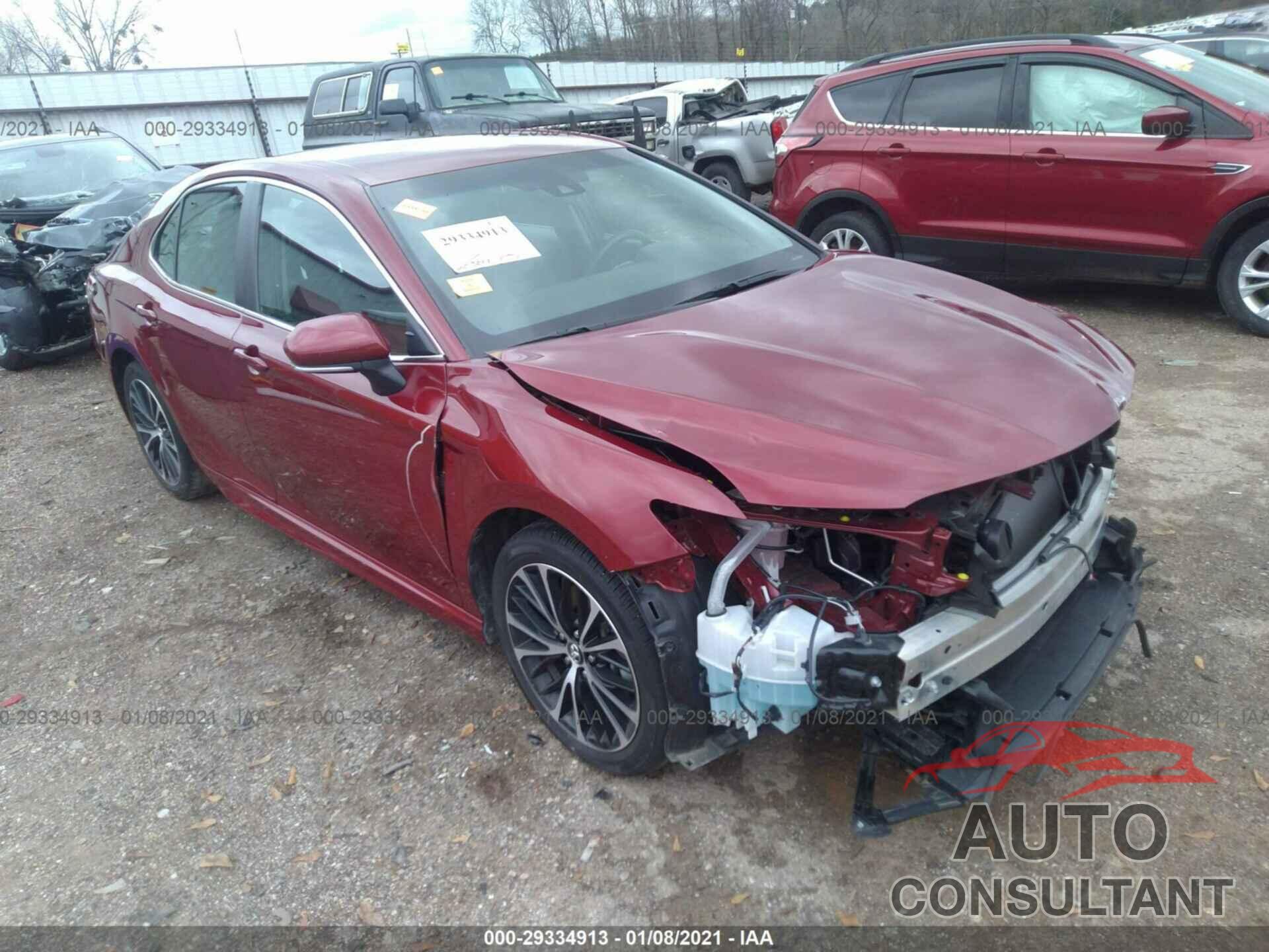 TOYOTA CAMRY 2018 - 4T1B11HK6JU627163