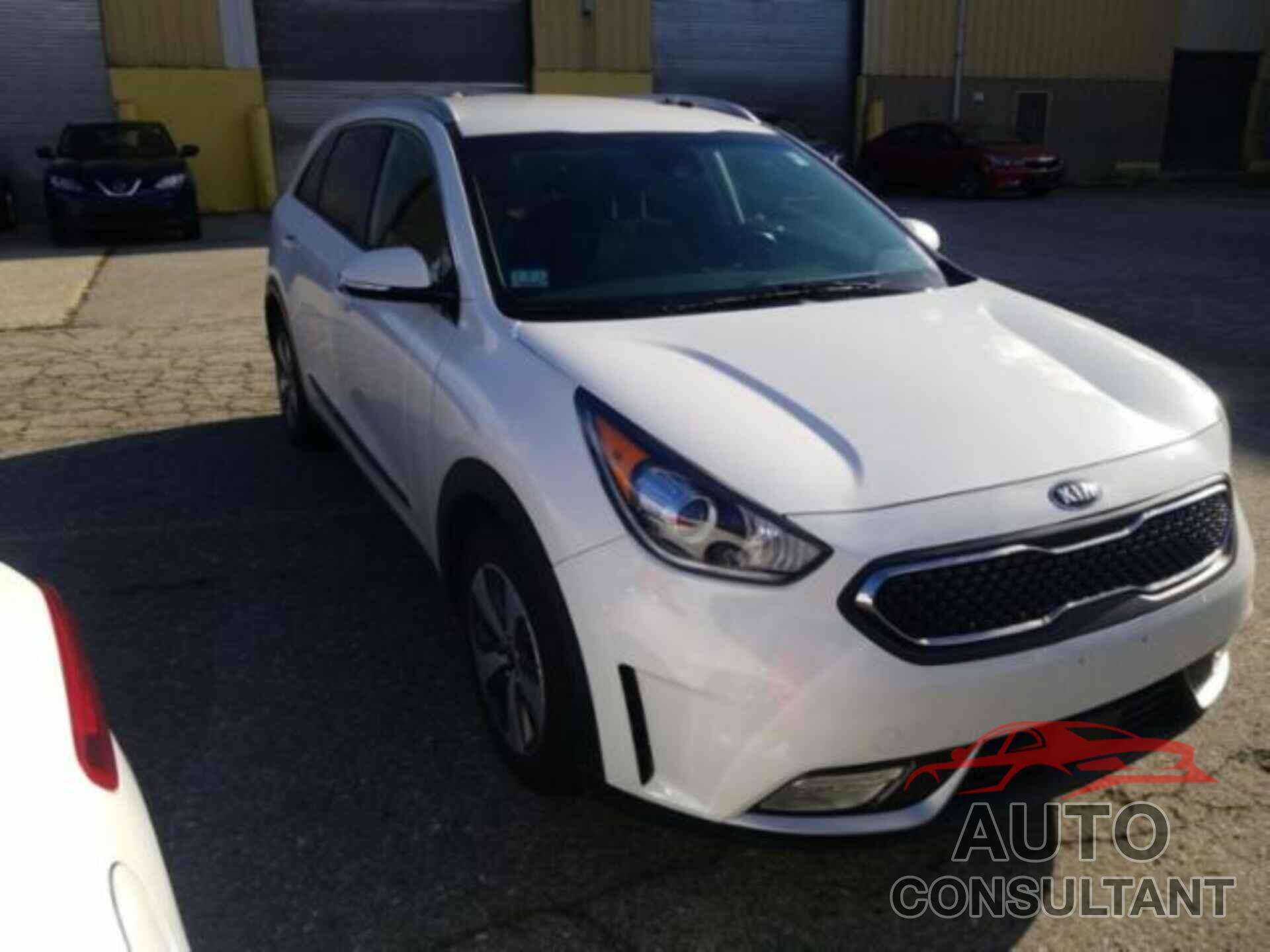 KIA NIRO 2018 - KNDCC3LC7J5109975