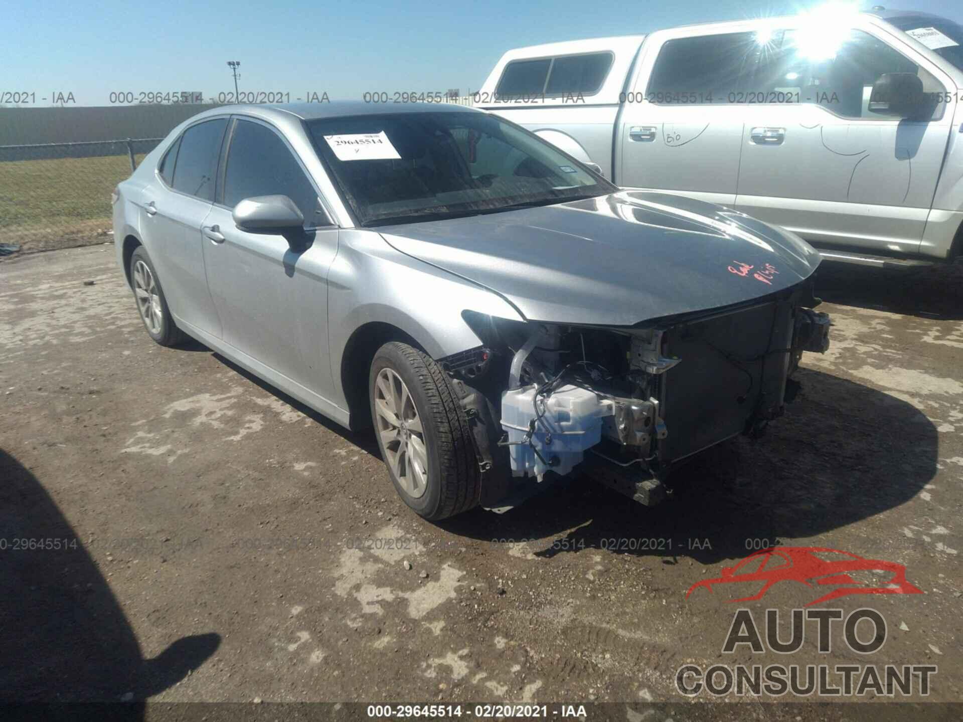 TOYOTA CAMRY 2019 - 4T1B11HK3KU813311