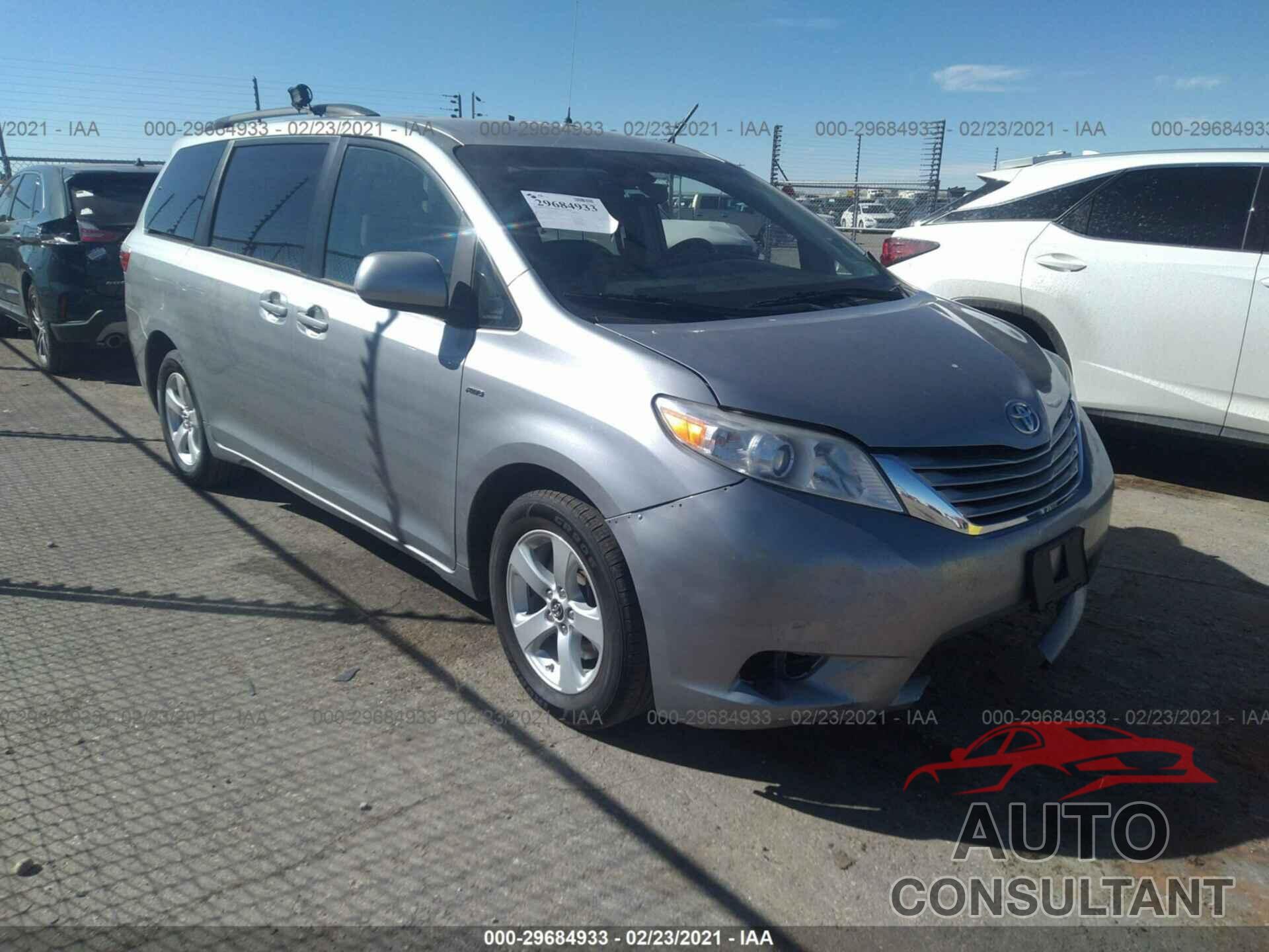 TOYOTA SIENNA 2017 - 5TDJZ3DC2HS186472