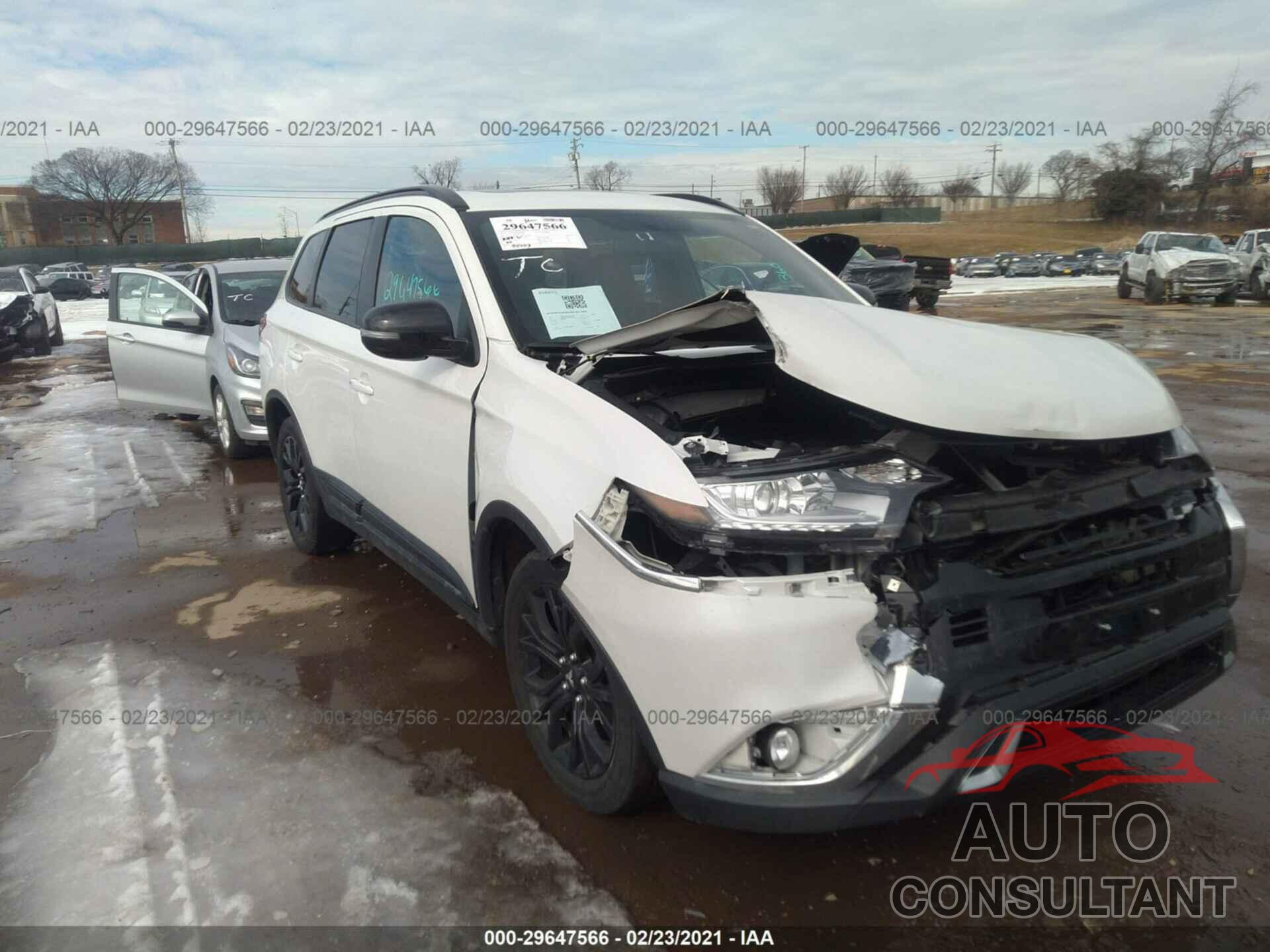 MITSUBISHI OUTLANDER 2019 - JA4AD3A39KZ038189
