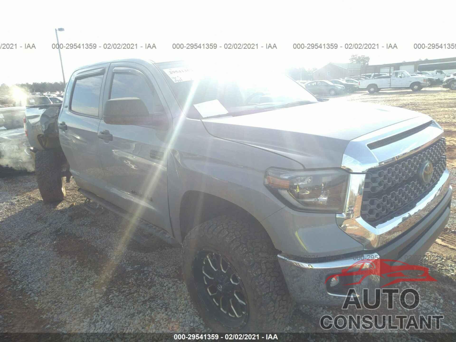 TOYOTA TUNDRA 4WD 2020 - 5TFDY5F17LX871836