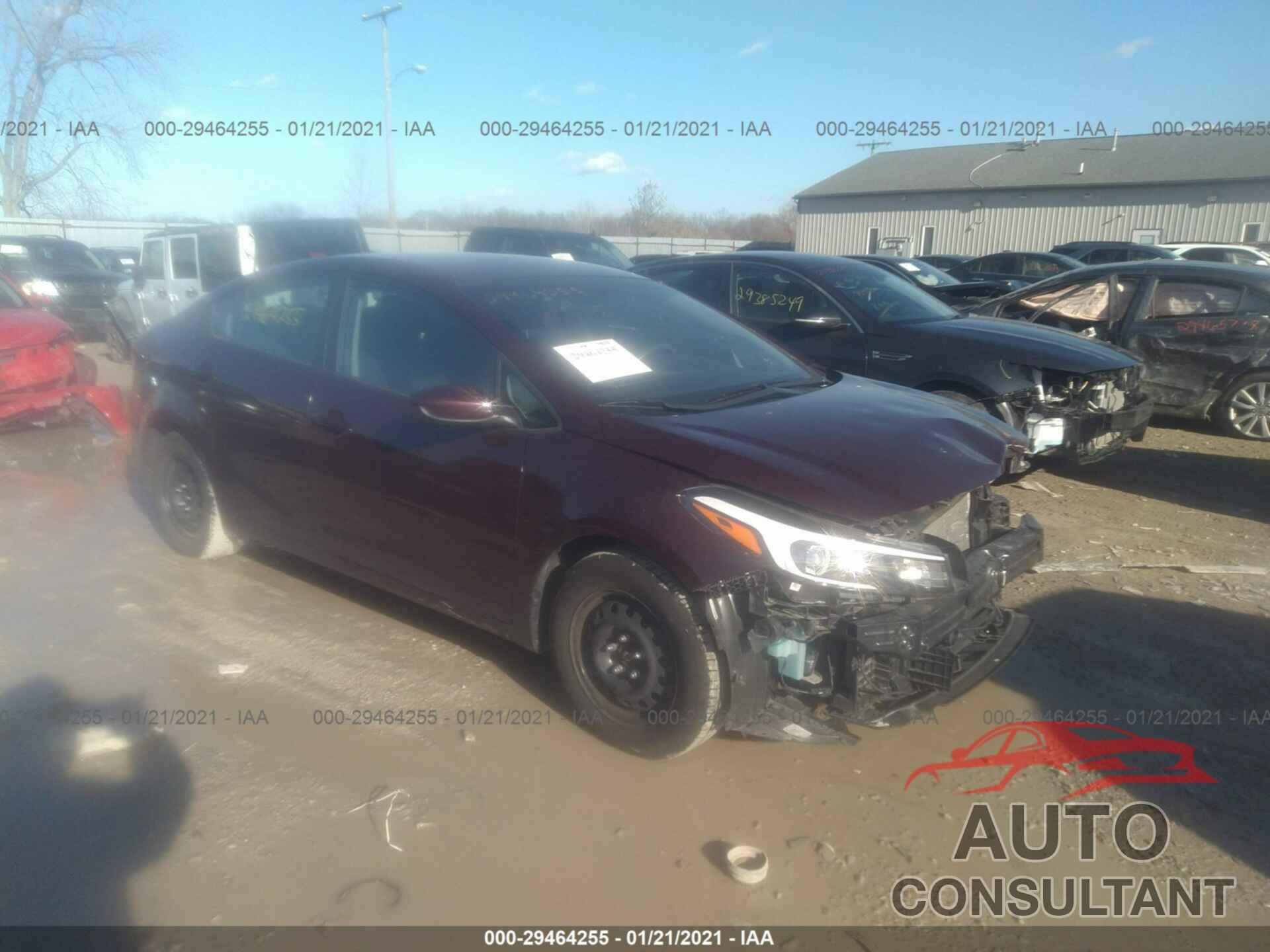 KIA FORTE 2018 - 3KPFK4A73JE175682