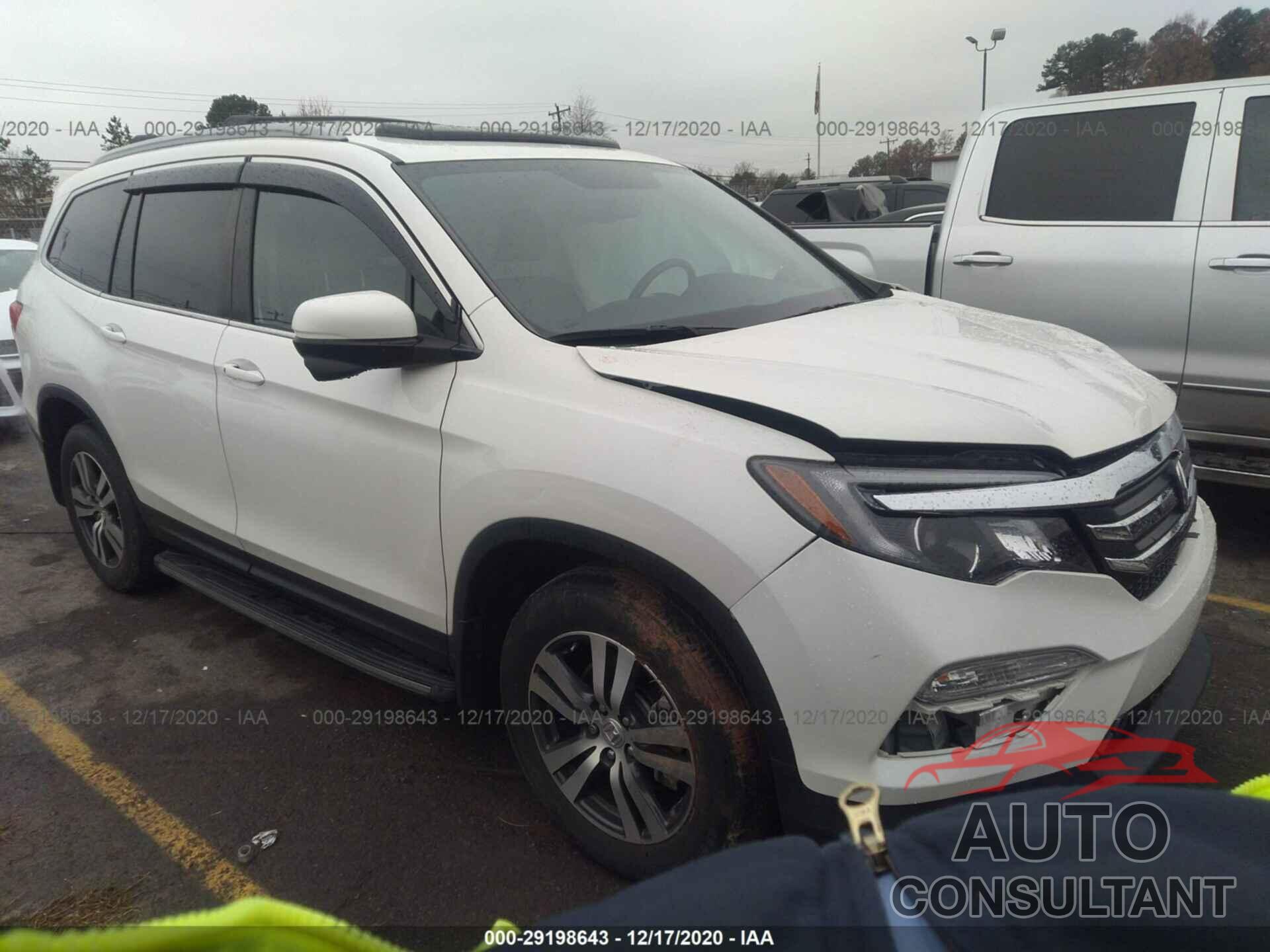 HONDA PILOT 2017 - 5FNYF6H5XHB077427