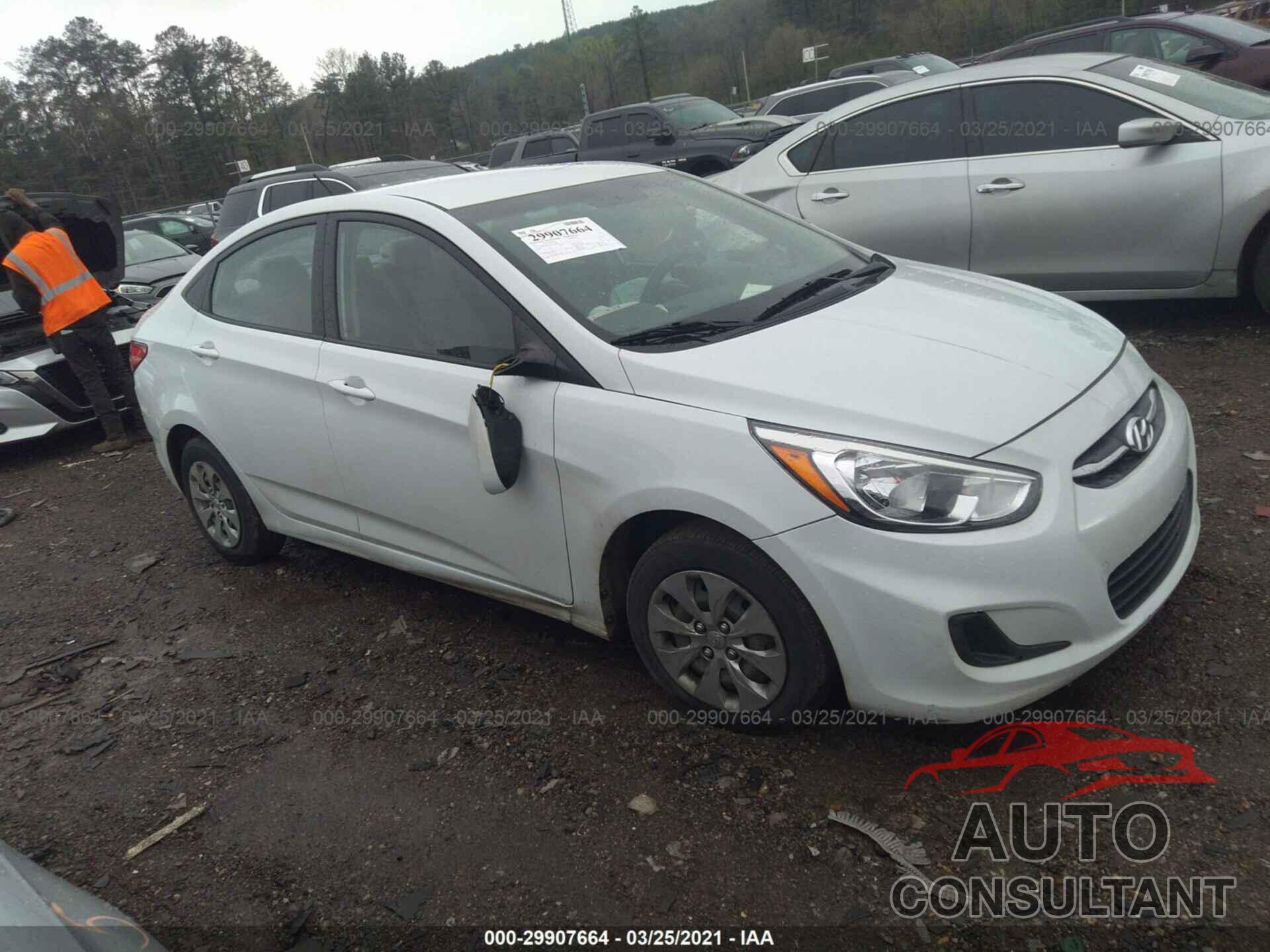 HYUNDAI ACCENT 2017 - KMHCT4AE1HU374641