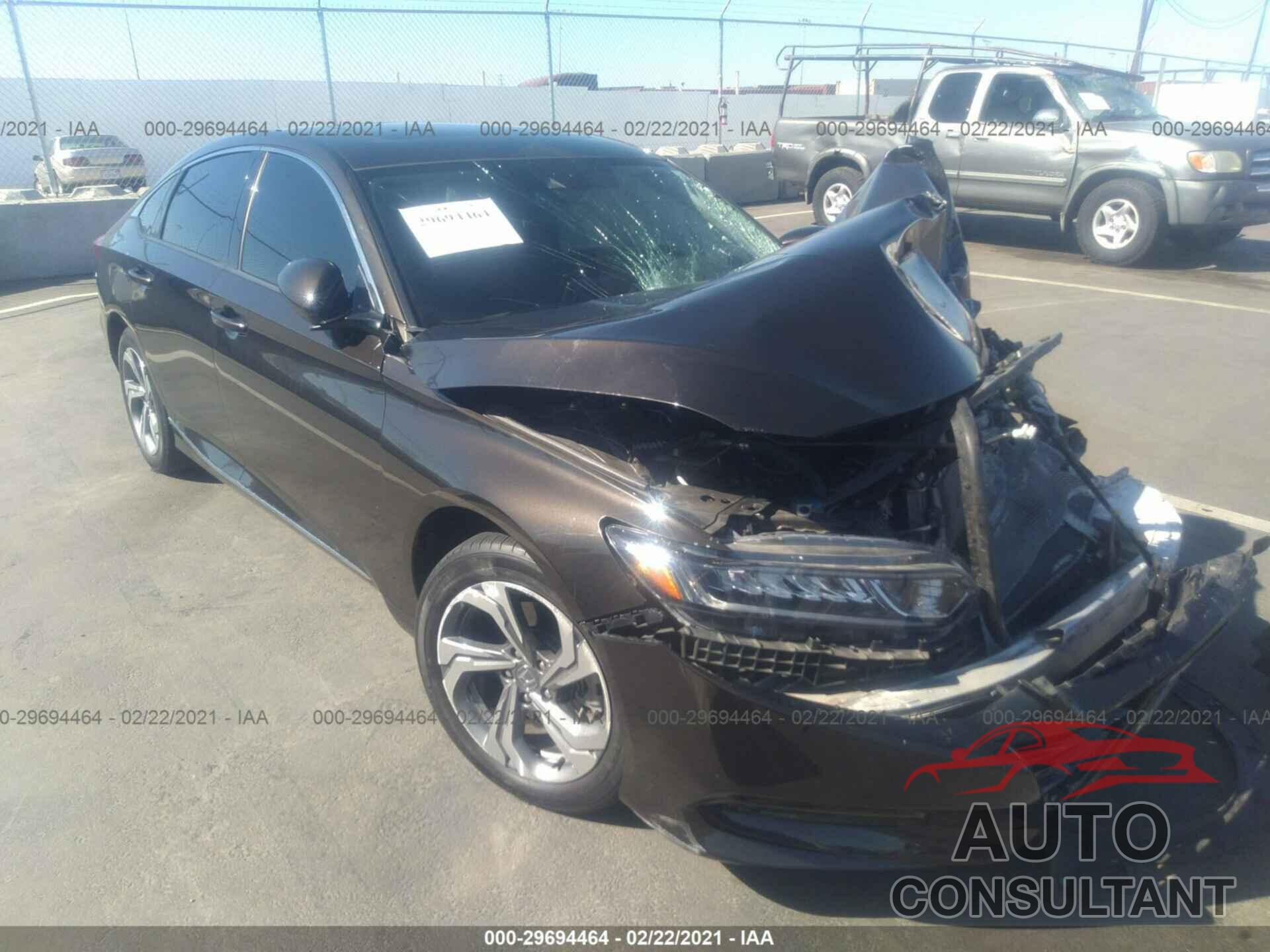 HONDA ACCORD SEDAN 2018 - 1HGCV2F58JA001472
