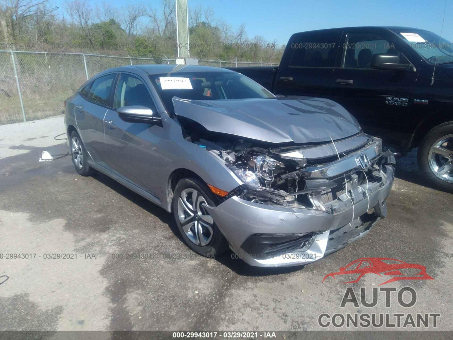 HONDA CIVIC SEDAN 2018 - 2HGFC2F56JH604067