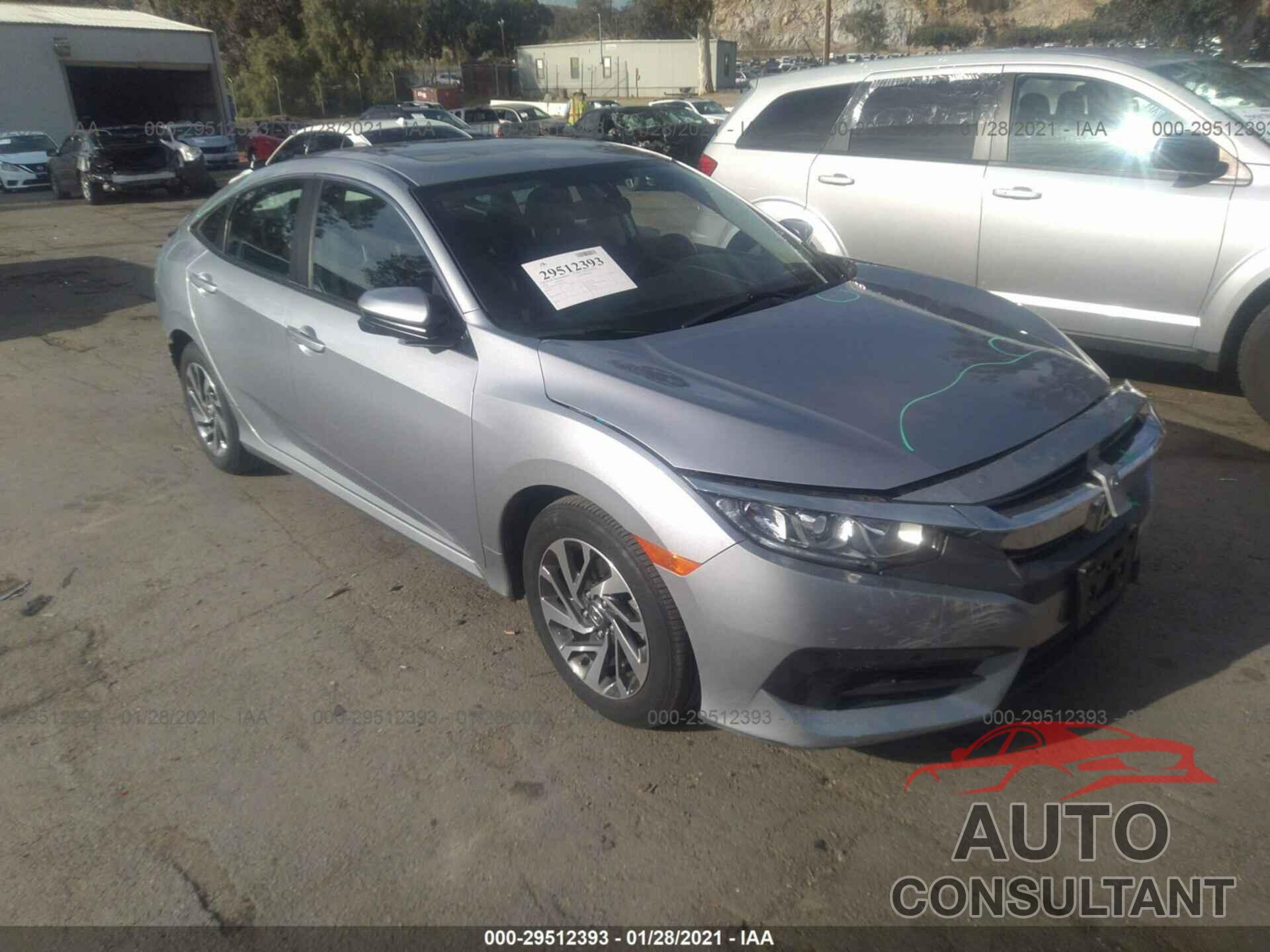 HONDA CIVIC SEDAN 2018 - 2HGFC2F74JH593443