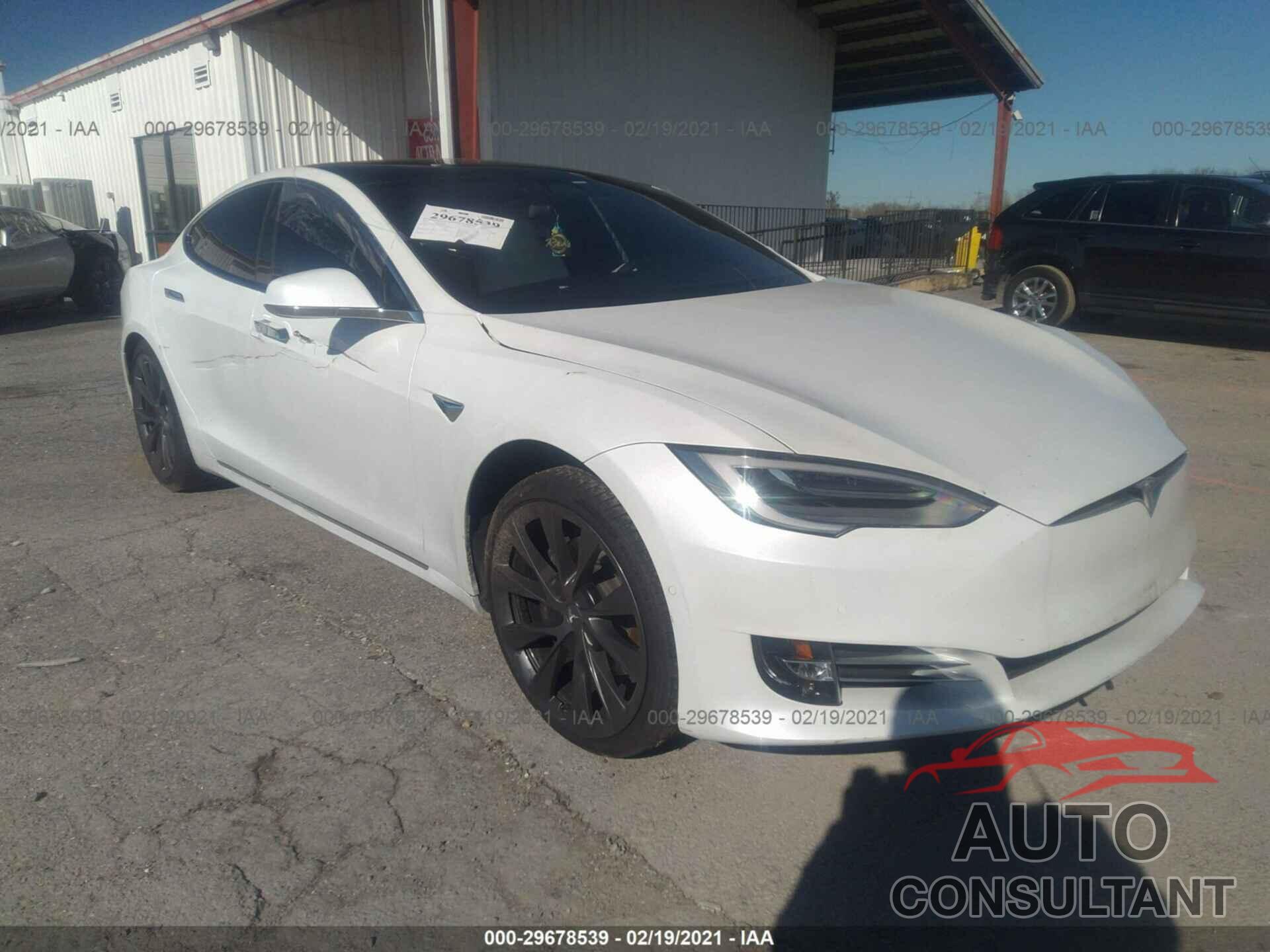 TESLA MODEL S 2020 - 5YJSA1E28LF353985