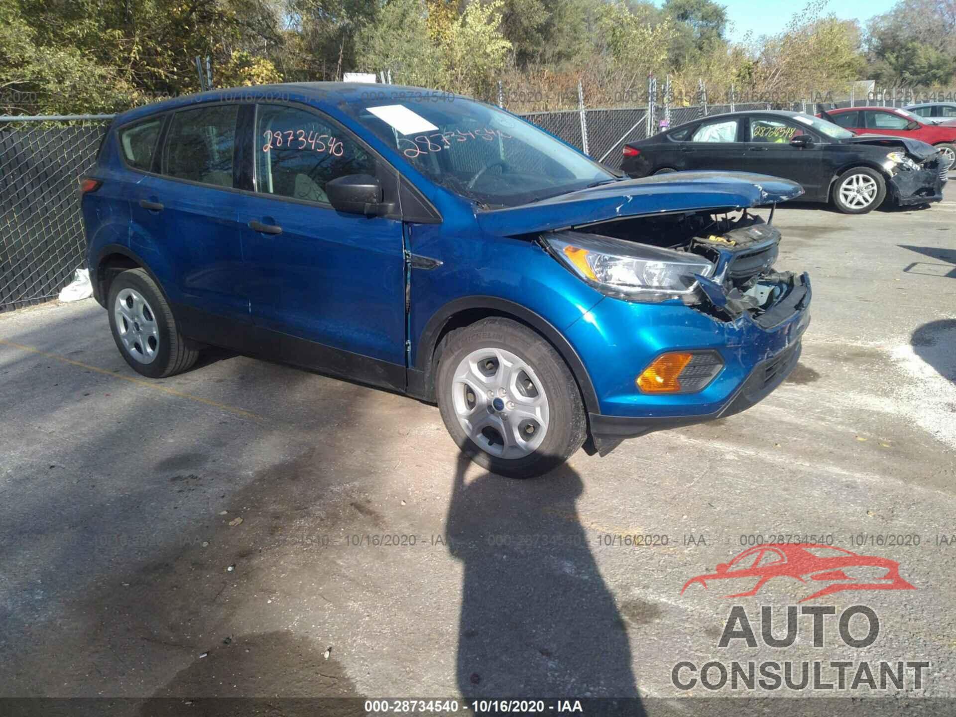 FORD ESCAPE 2017 - 1FMCU0F76HUC51806