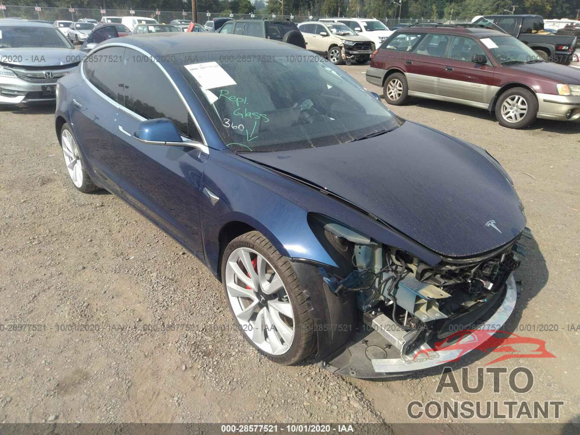 TESLA MODEL 3 2018 - 5YJ3E1EB5JF074239