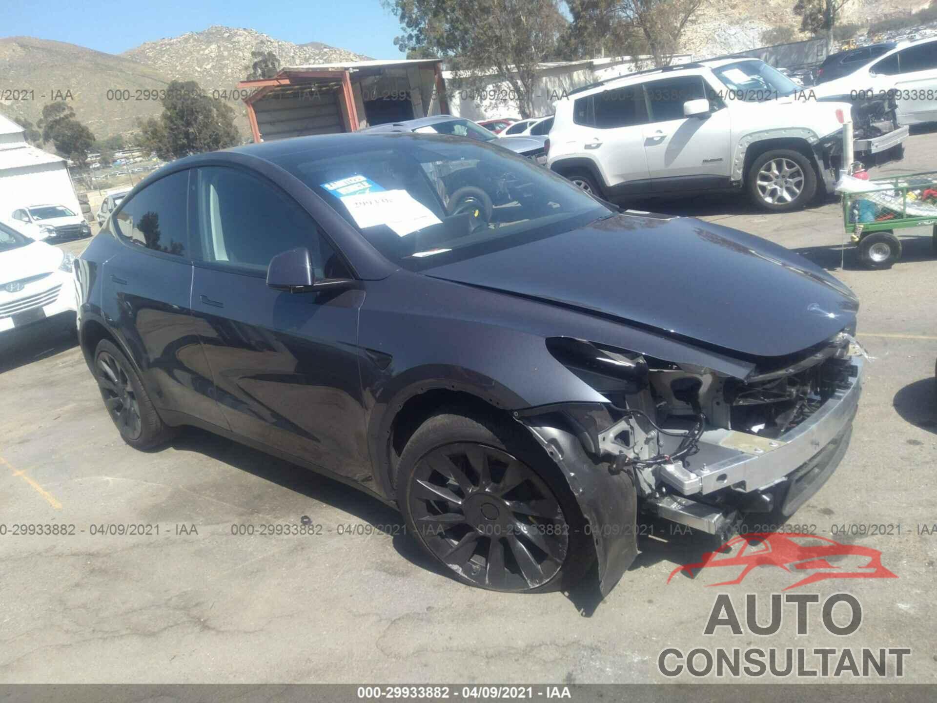 TESLA MODEL Y 2020 - 5YJYGDEFXLF003724