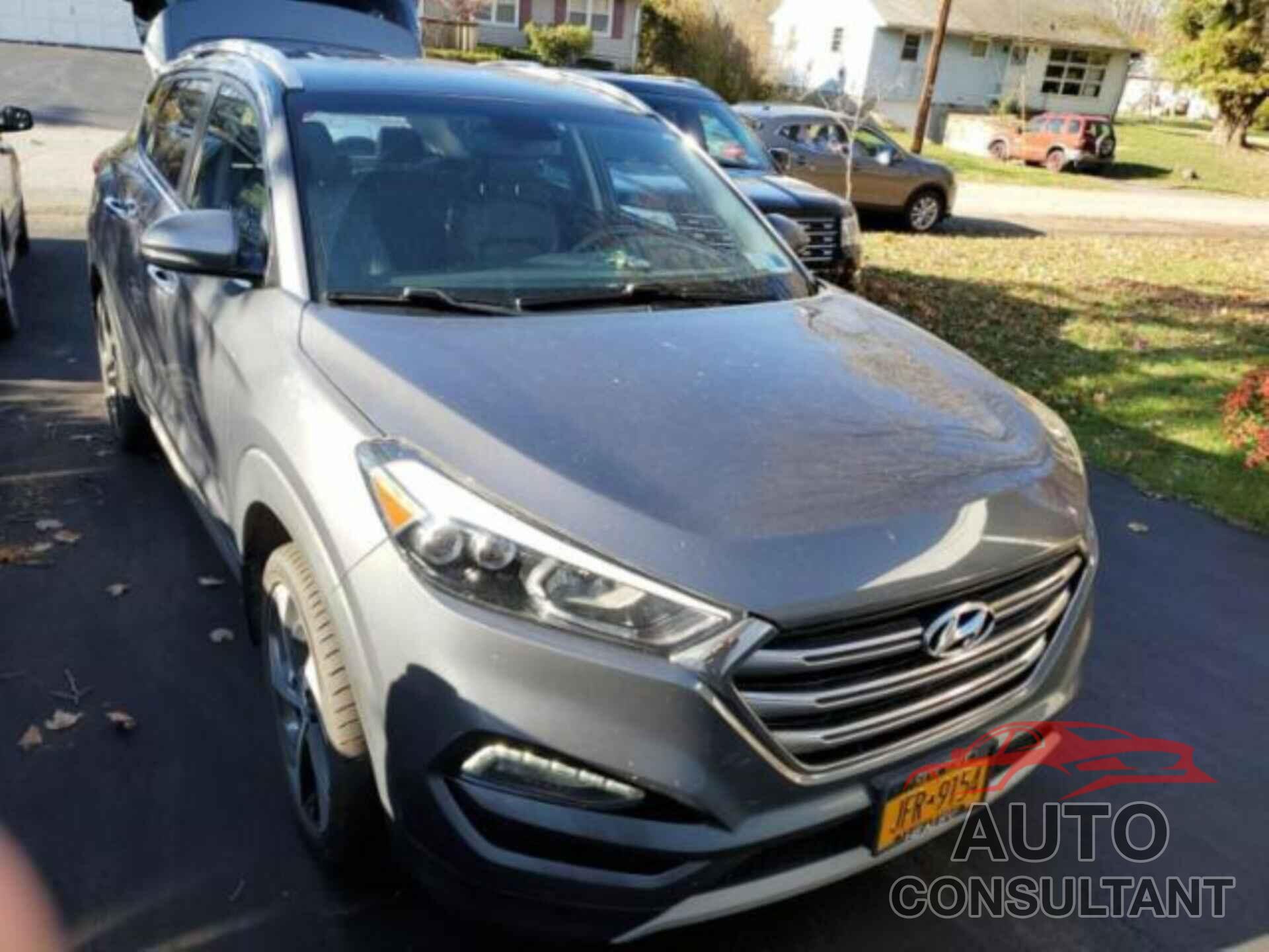 HYUNDAI TUCSON 2017 - KM8J3CA2XHU308869