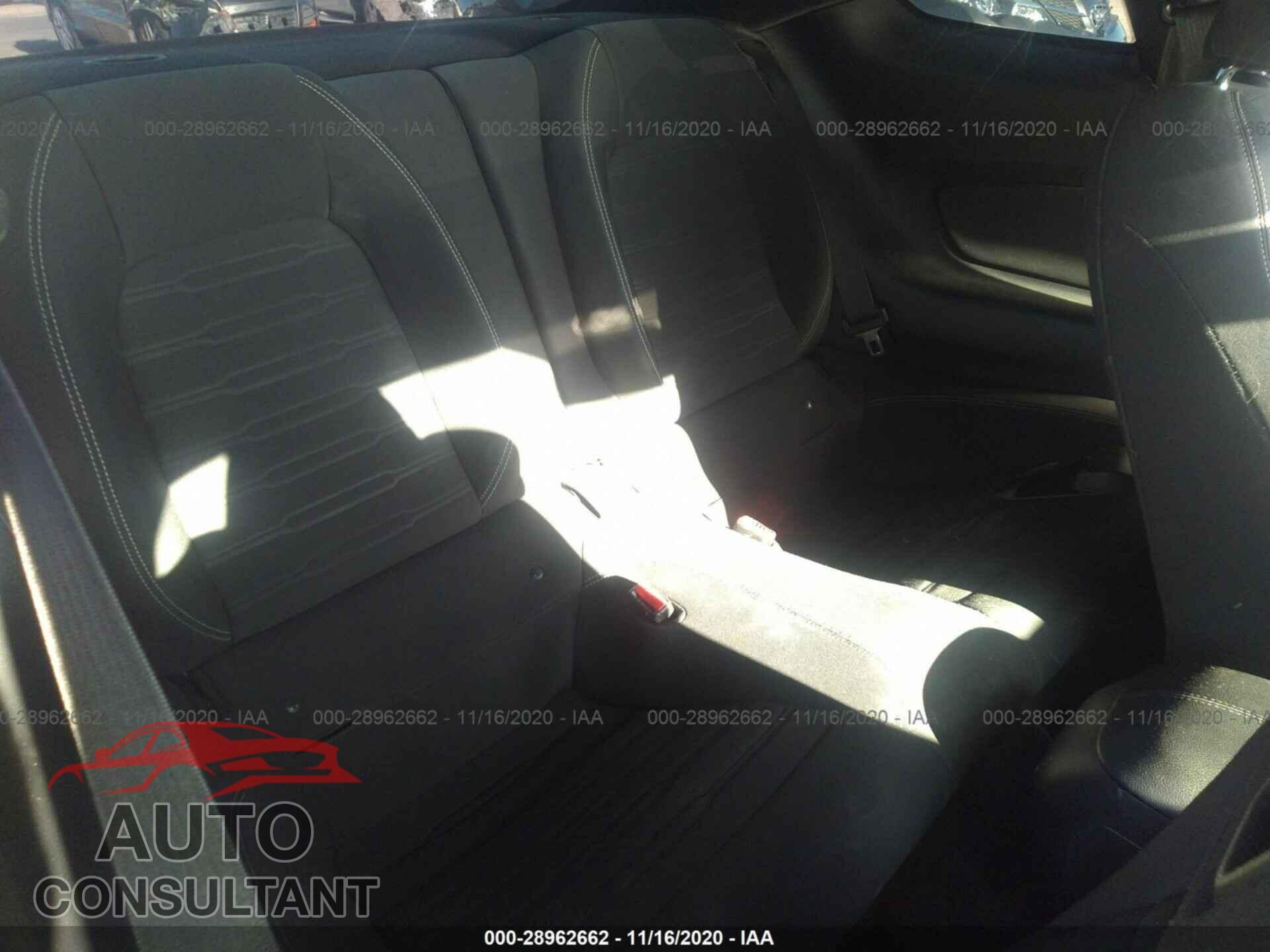 FORD MUSTANG 2016 - 1FA6P8TH1G5202306