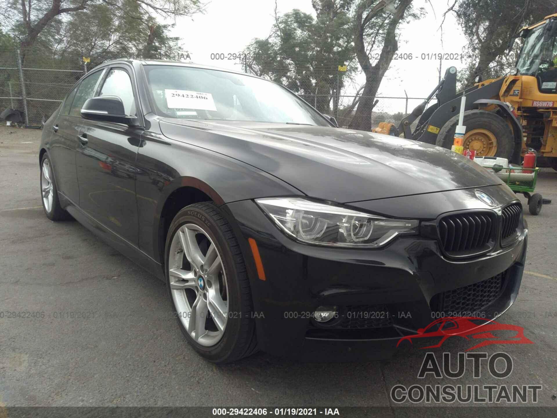 BMW 3 SERIES 2018 - WBA8B9G56JNV00555