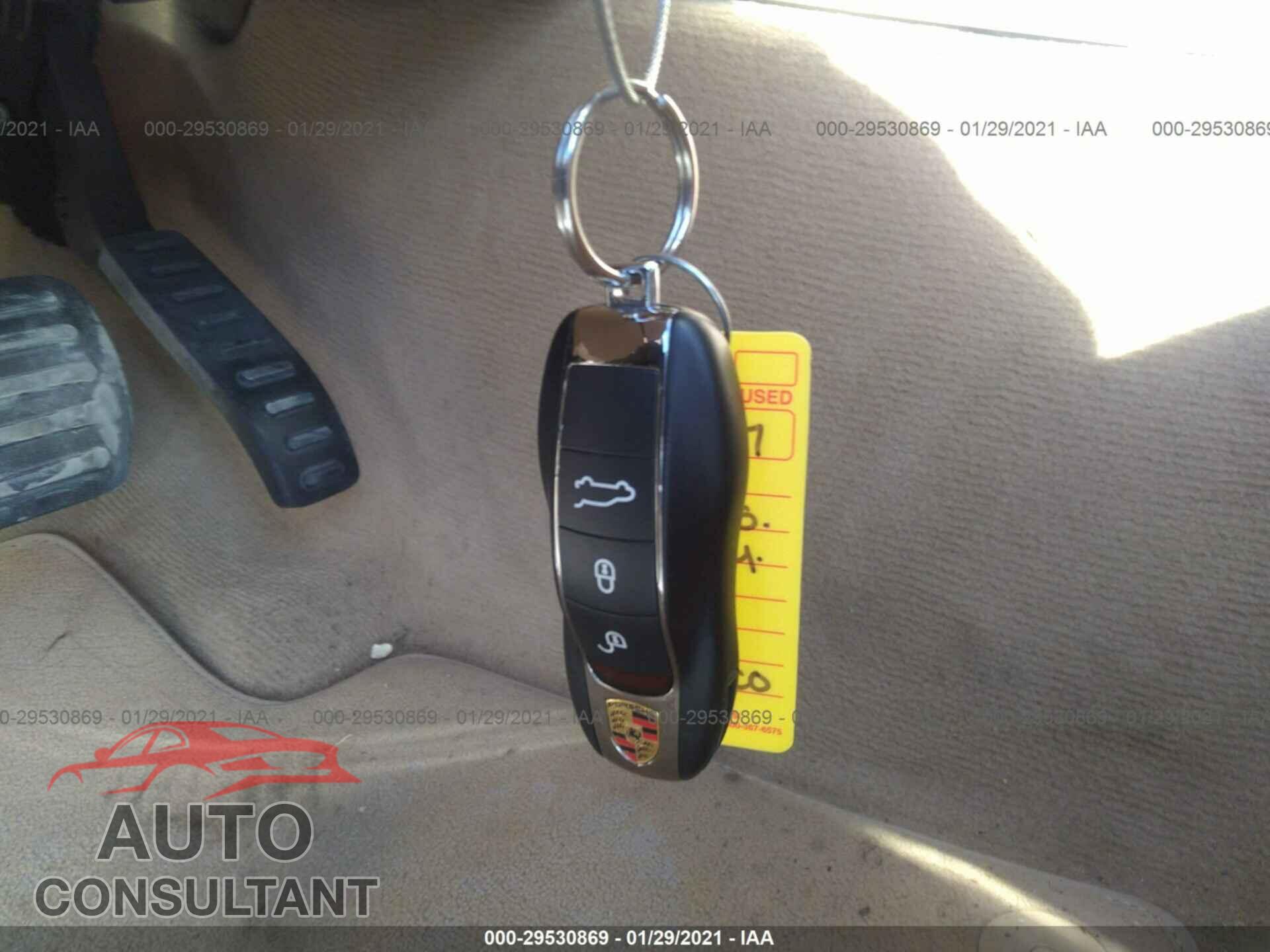 PORSCHE CAYENNE 2016 - WP1AA2A27GLA08021