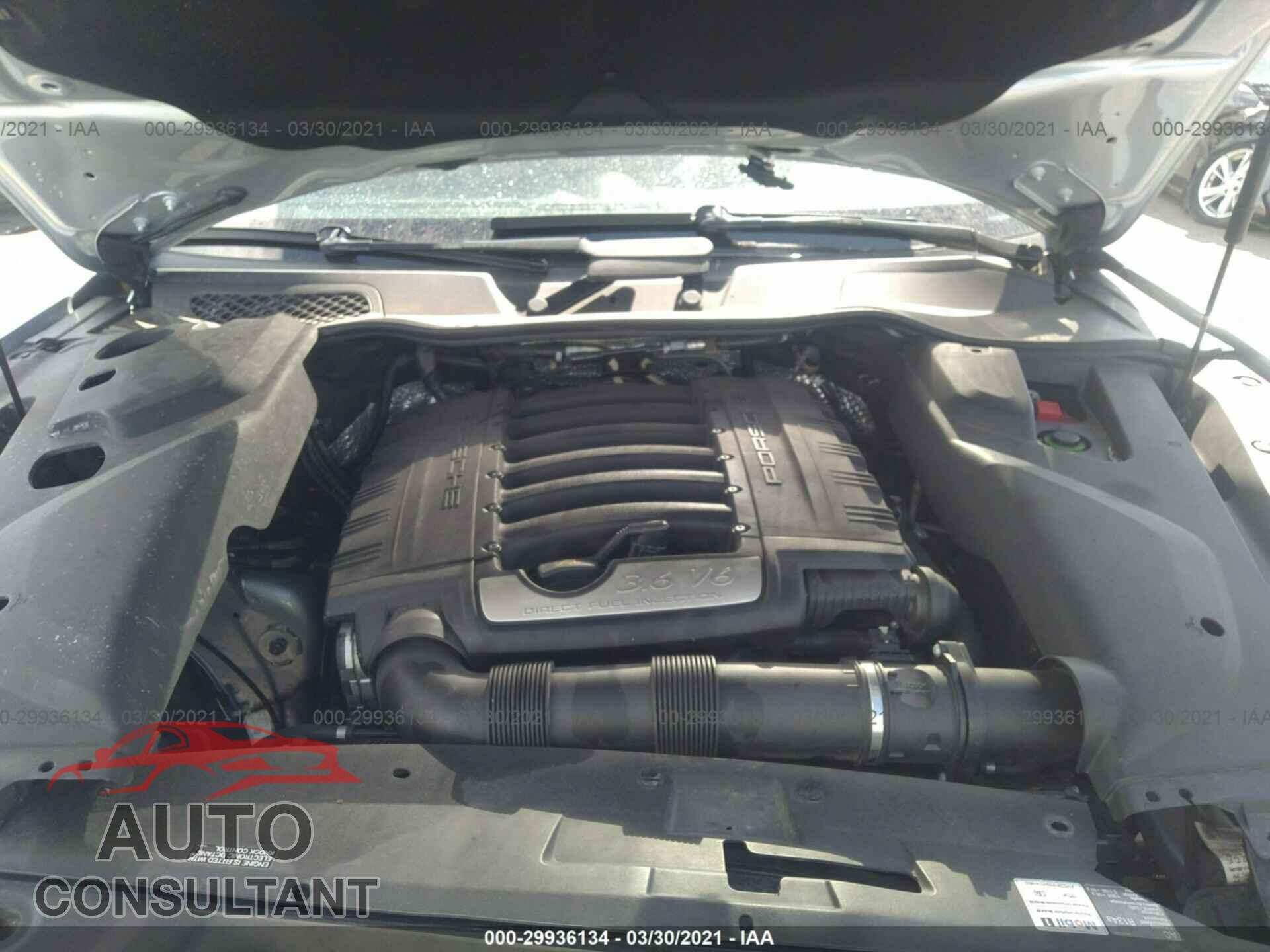 PORSCHE CAYENNE 2016 - WP1AA2A28GLA04351