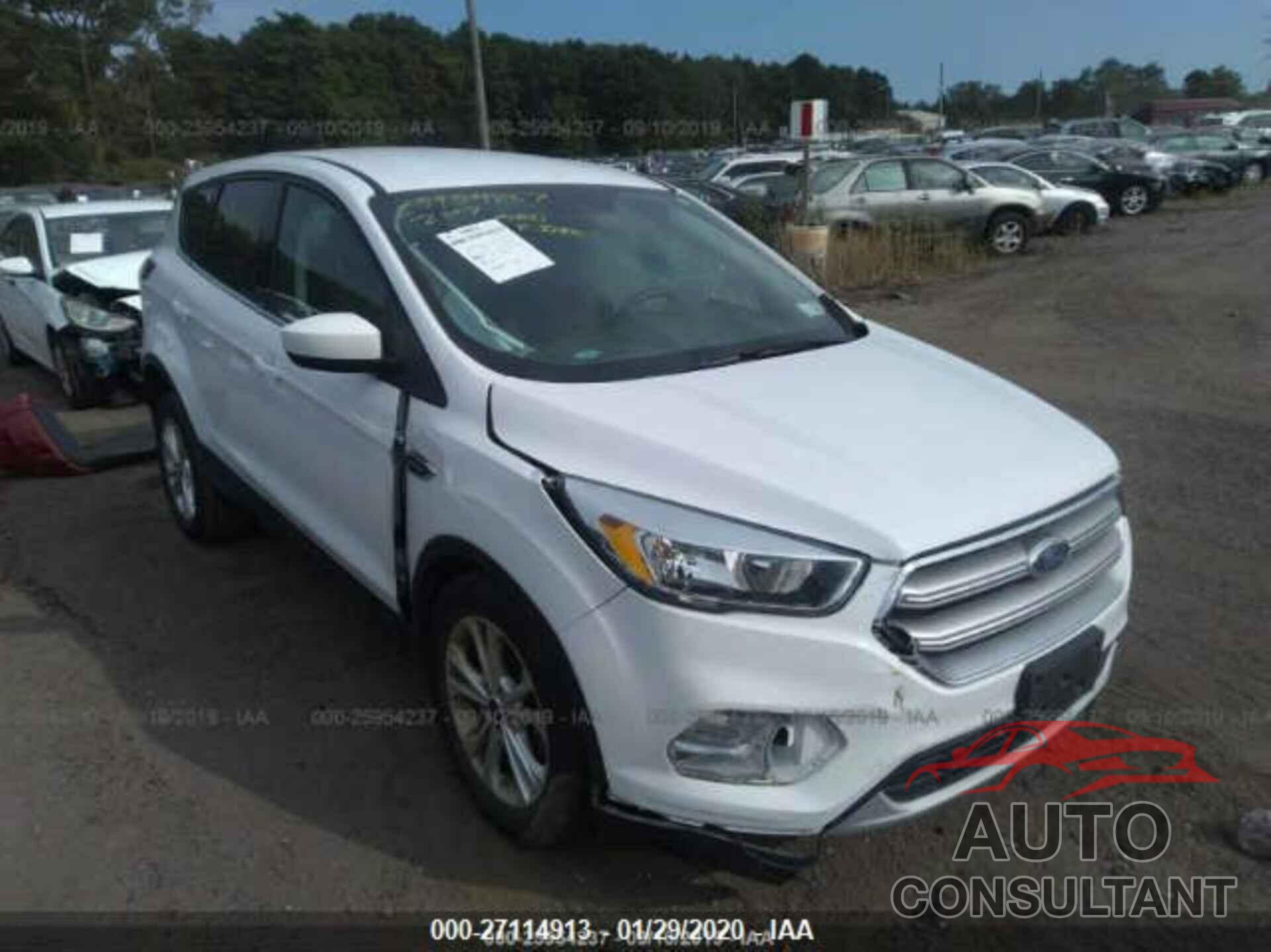 FORD ESCAPE 2017 - 1FMCU9G97HUB30559