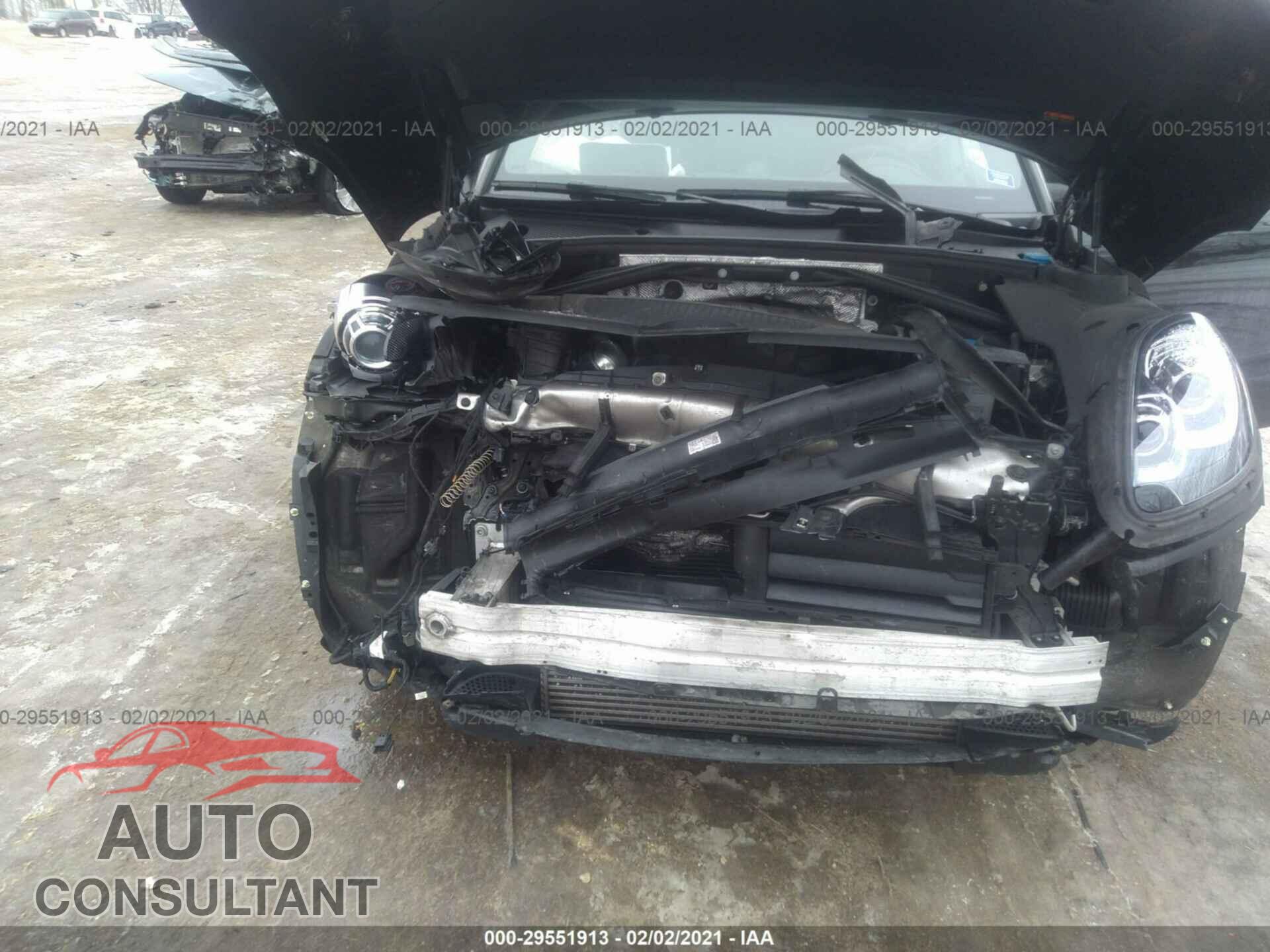 PORSCHE MACAN 2017 - WP1AA2A54HLB02904