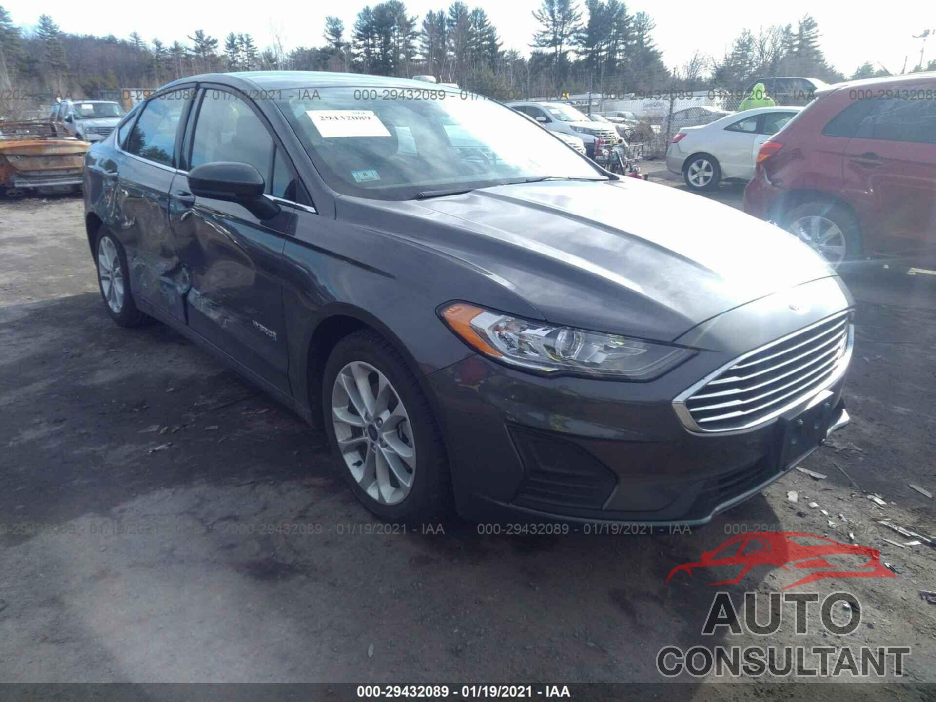 FORD FUSION HYBRID 2019 - 3FA6P0LU3KR156837