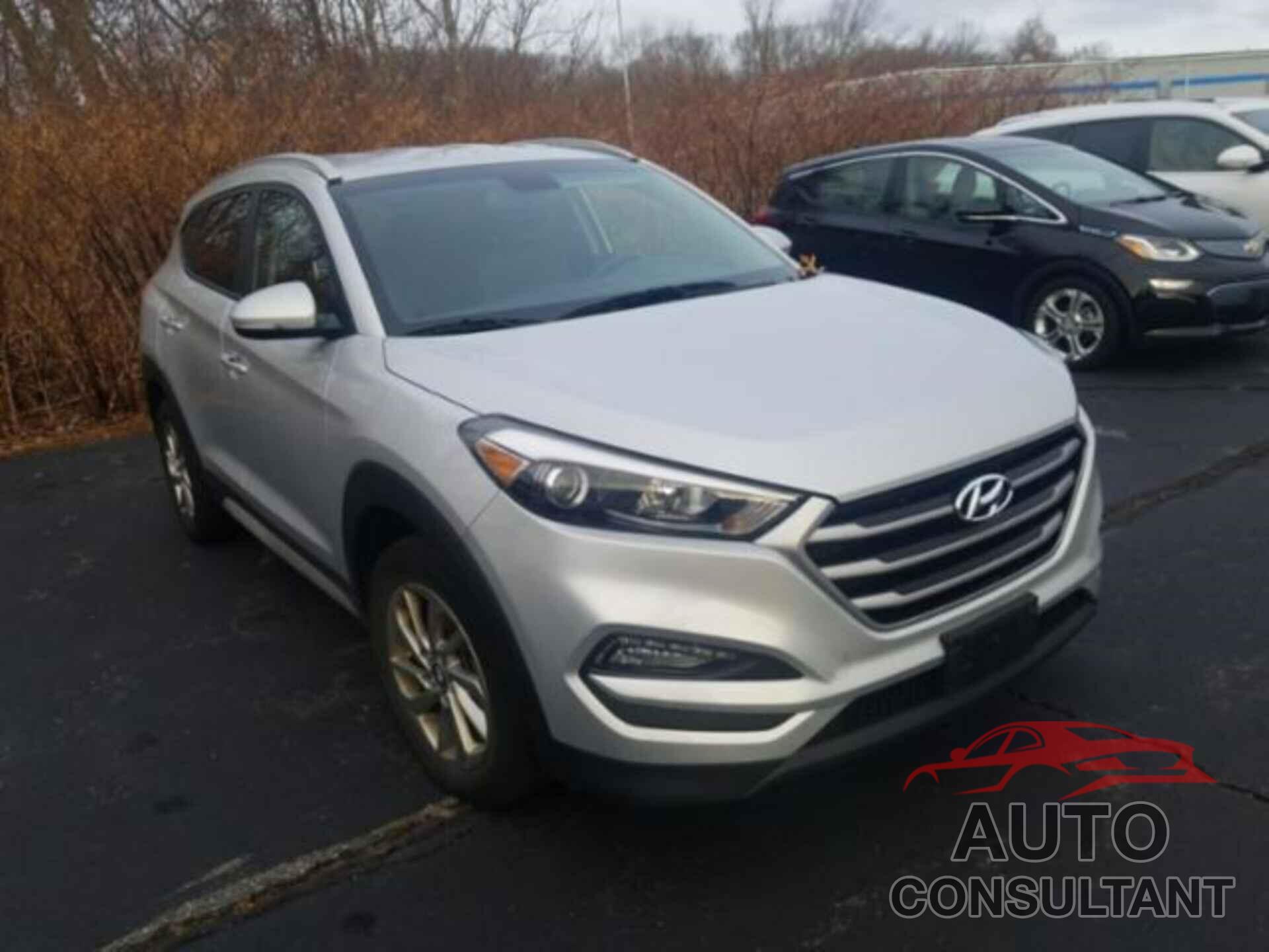 HYUNDAI TUCSON 2017 - KM8J3CA40HU529334