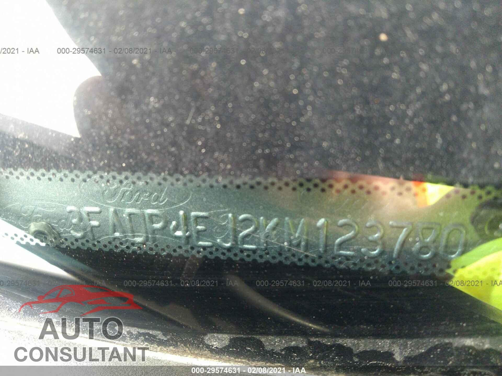 FORD FIESTA 2019 - 3FADP4EJ2KM123780