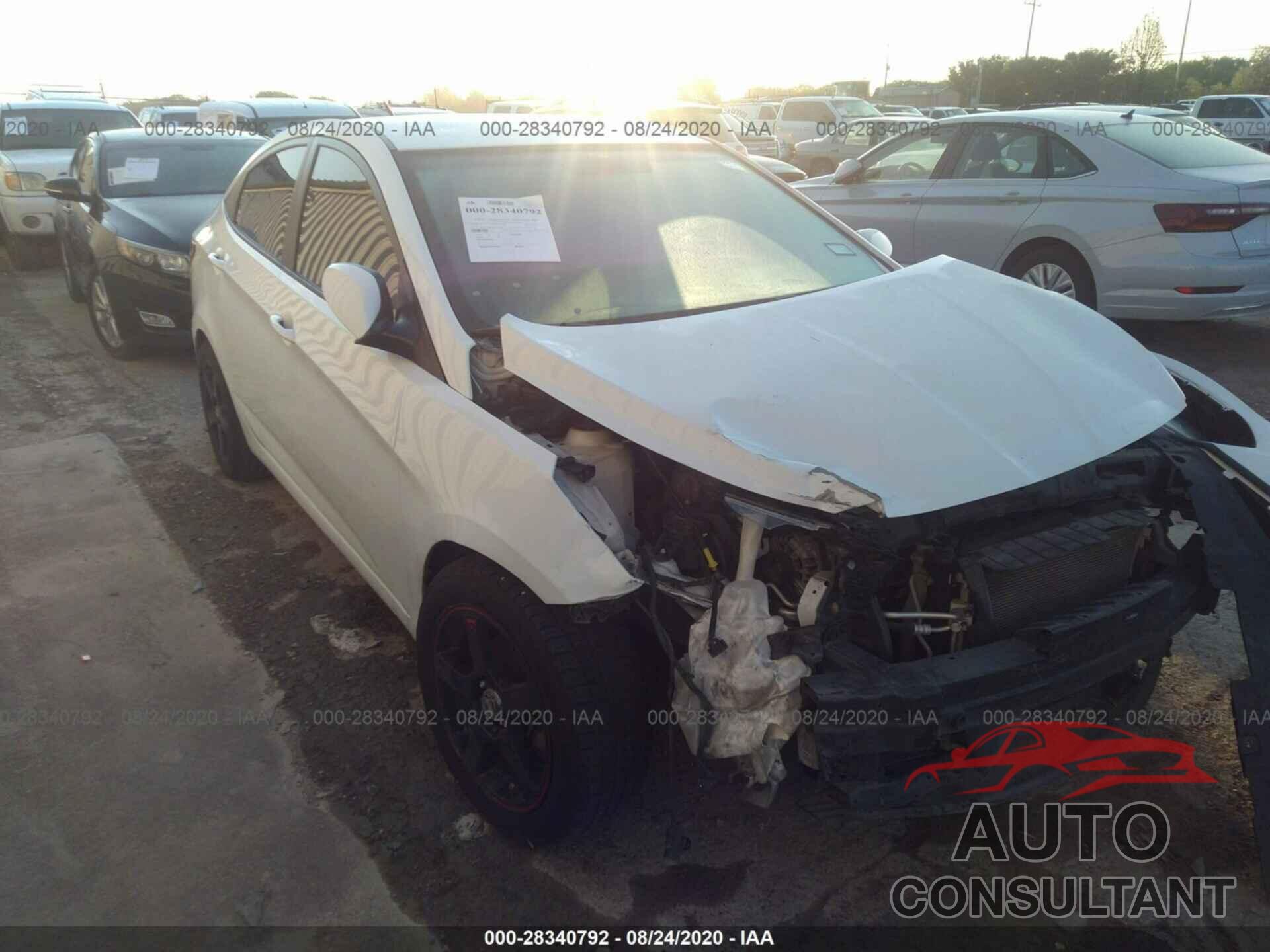 HYUNDAI ACCENT 2016 - KMHCT4AE3GU003169