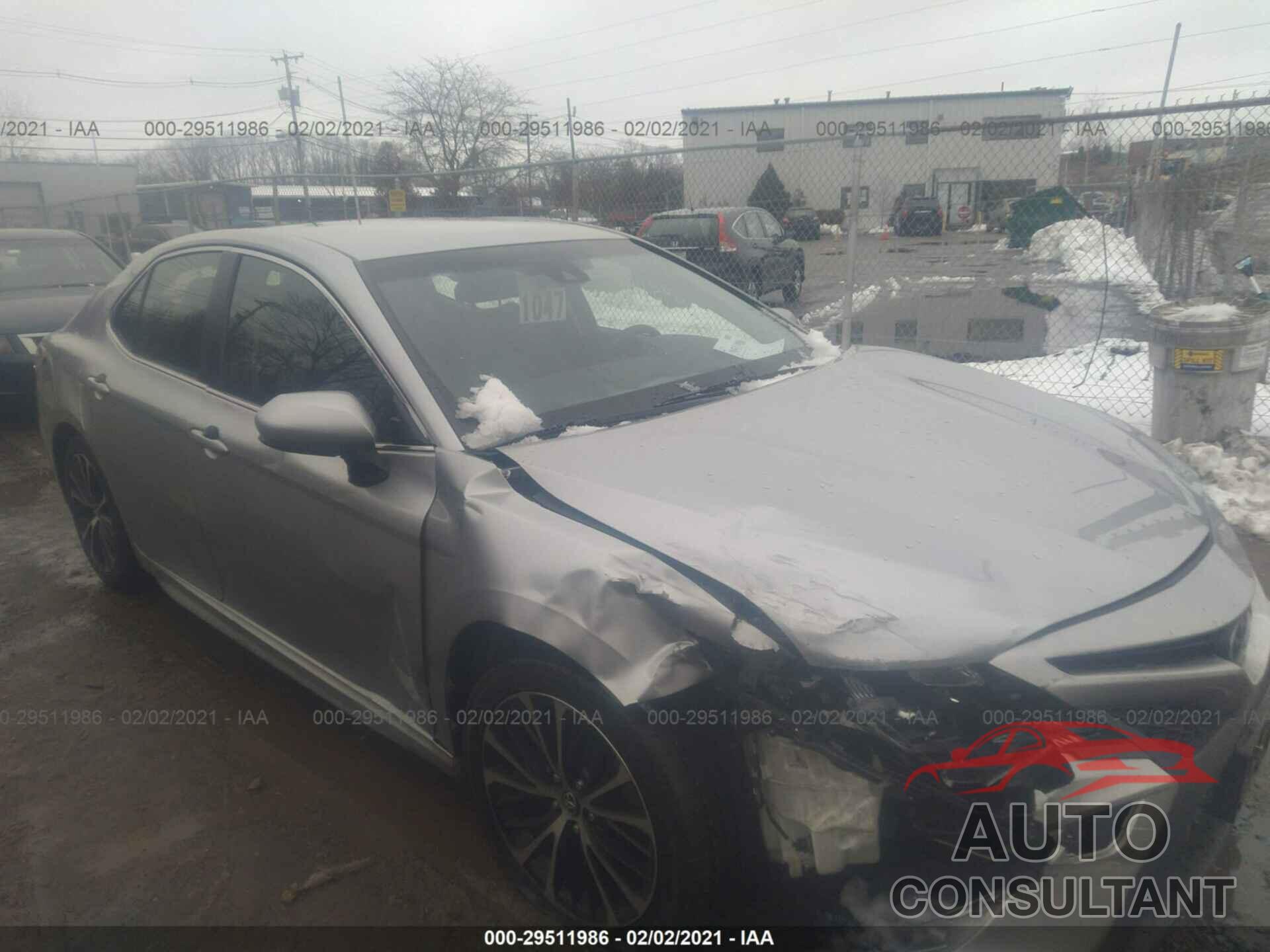 TOYOTA CAMRY 2018 - JTNB11HK0J3018589