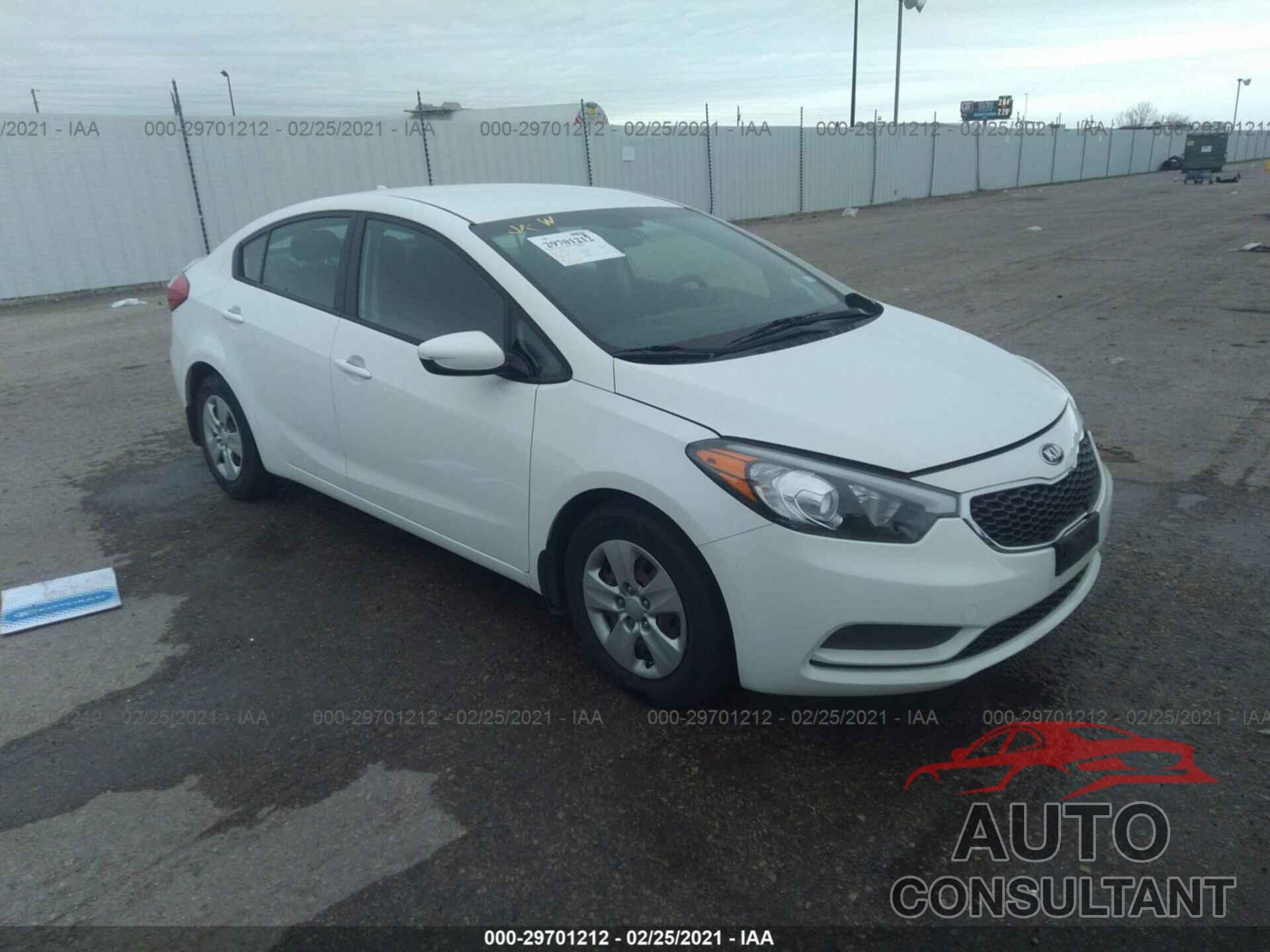 KIA FORTE 2016 - KNAFK4A62G5576195