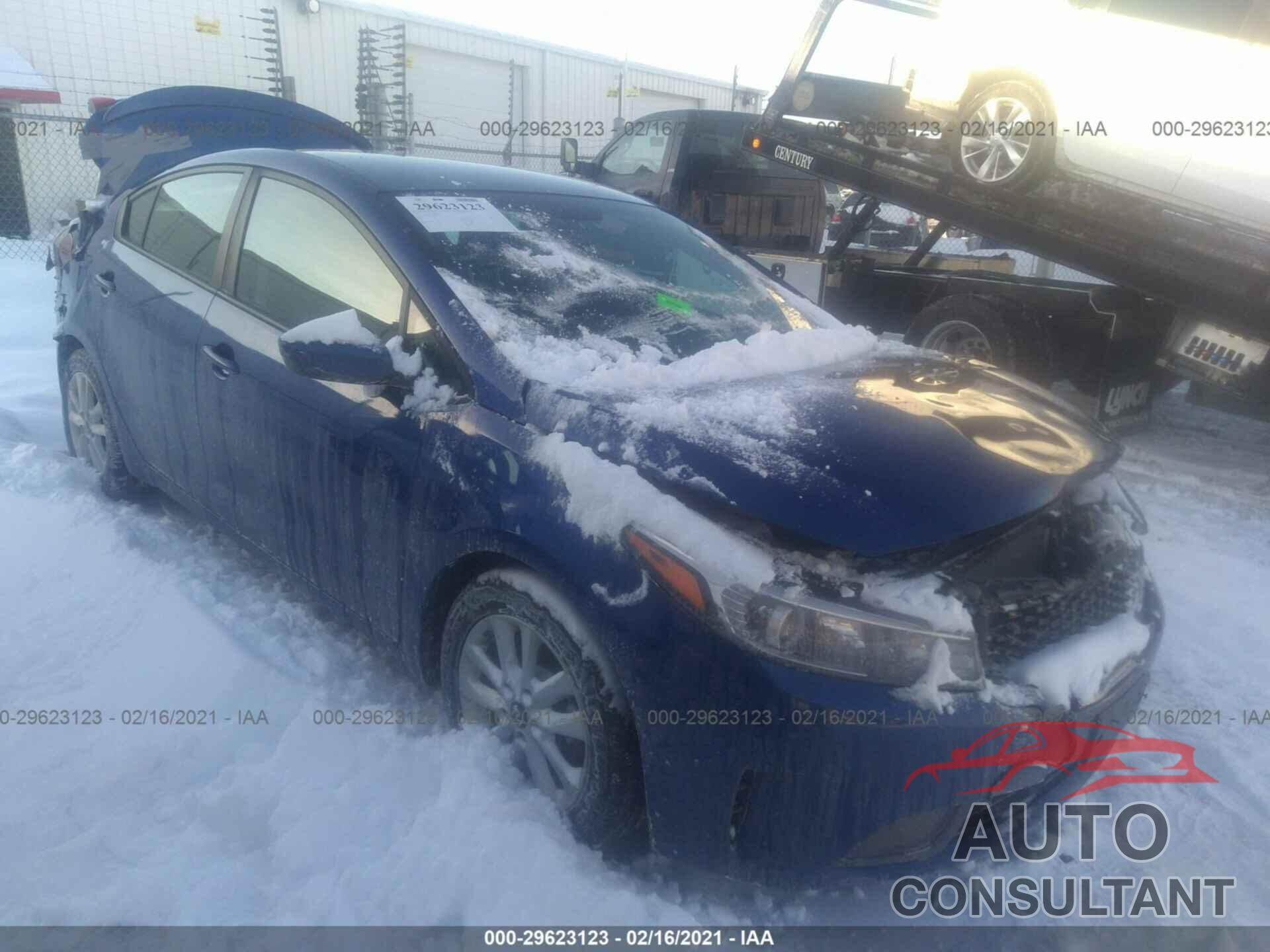 KIA FORTE 2017 - 3KPFL4A74HE037916