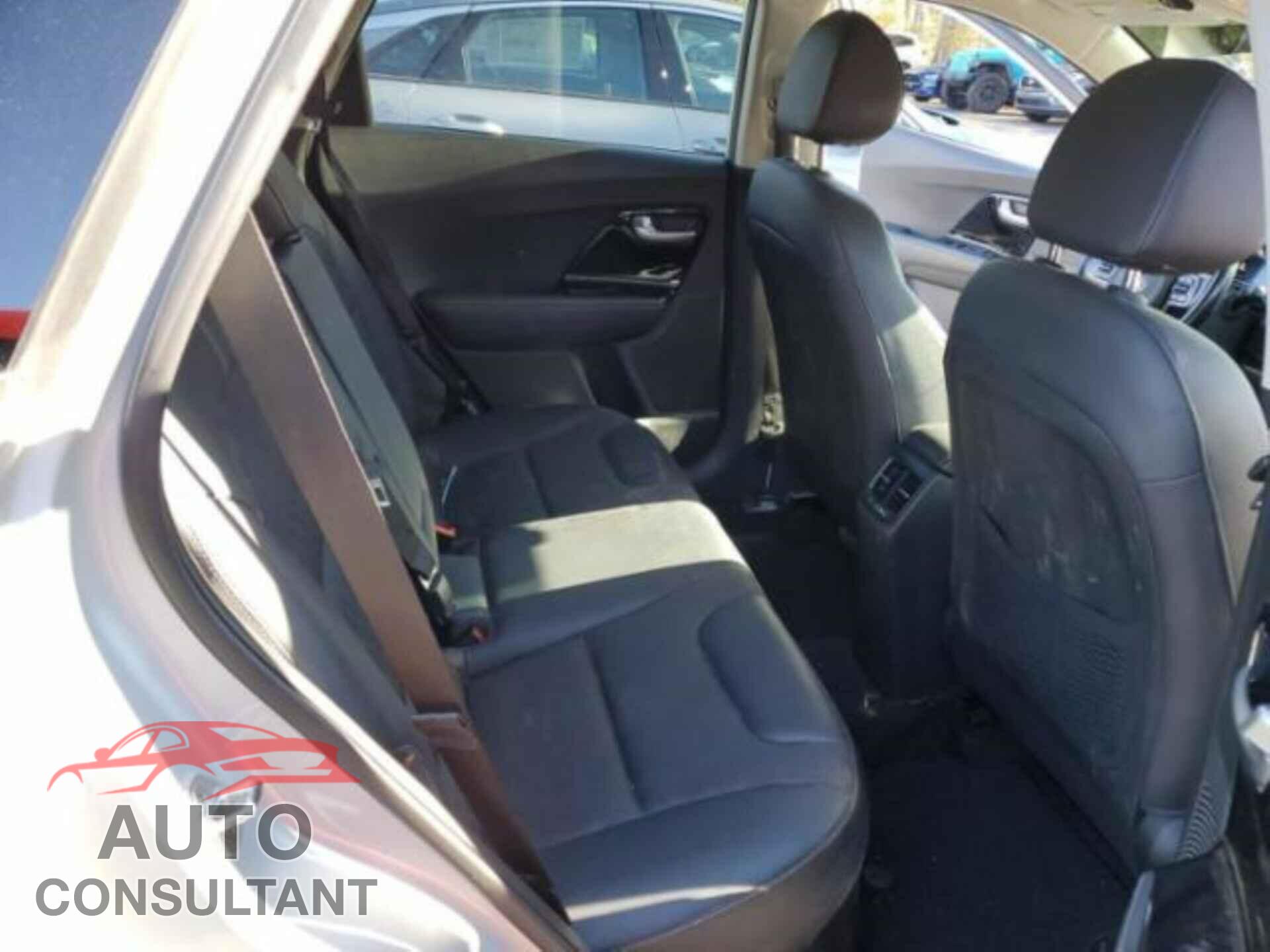 KIA NIRO 2018 - KNDCC3LC5J5121509