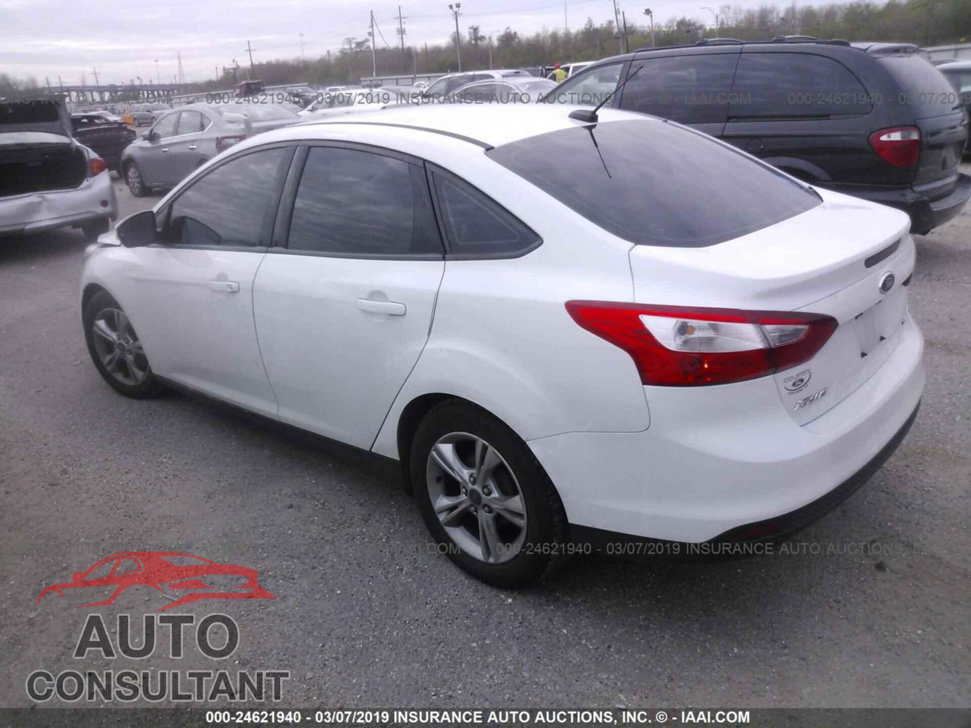 FORD FOCUS 2014 - 1FADP3F22EL318527