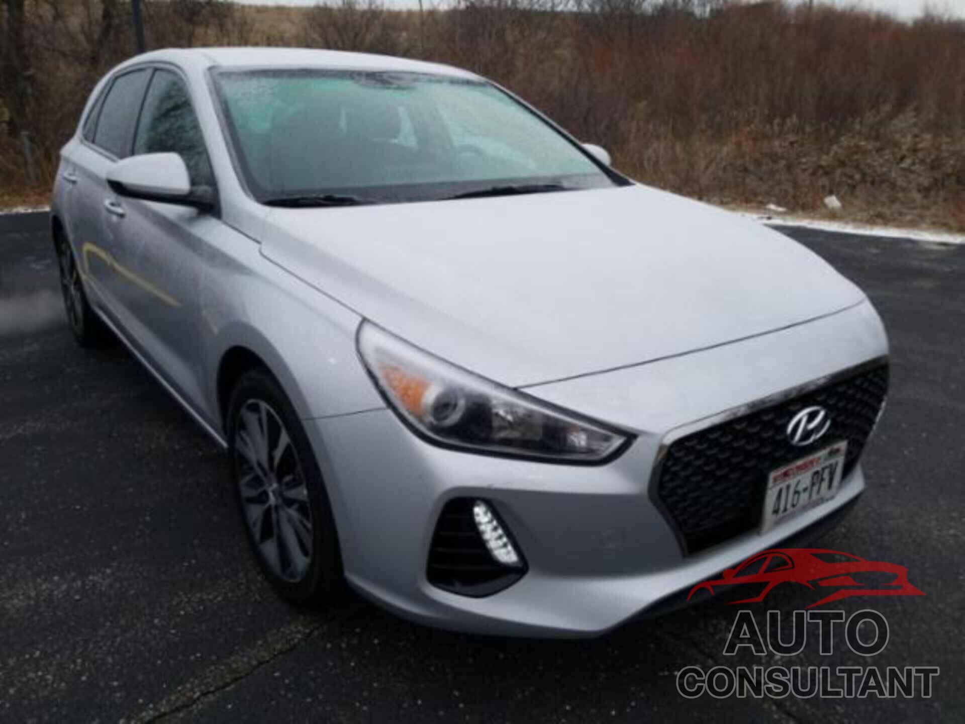 HYUNDAI ELANTRA GT 2018 - KMHH35LE9JU019697