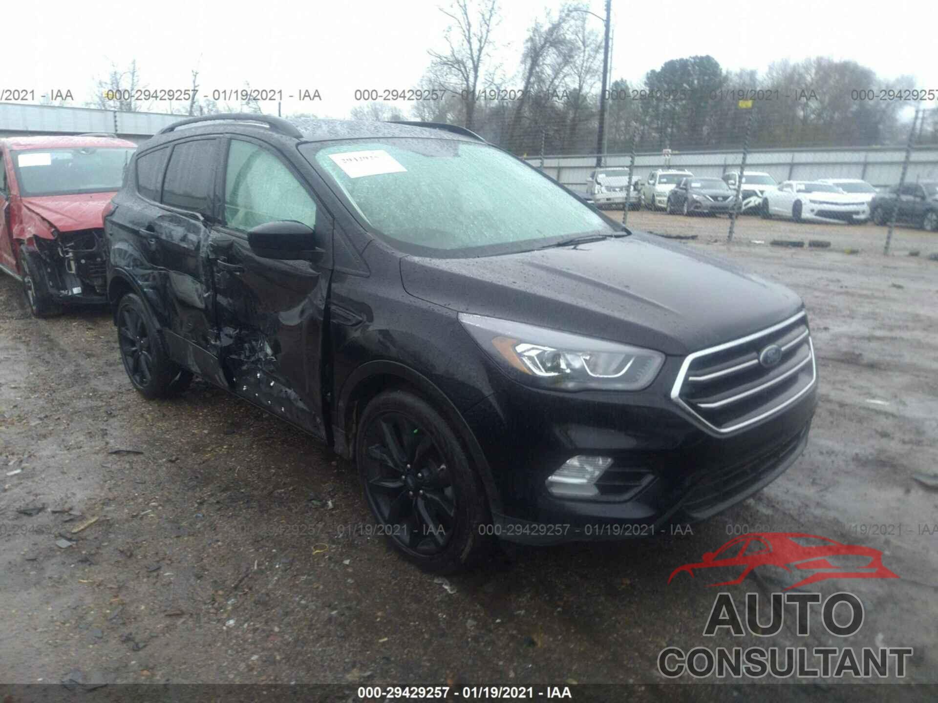 FORD ESCAPE 2019 - 1FMCU0GD9KUB75008