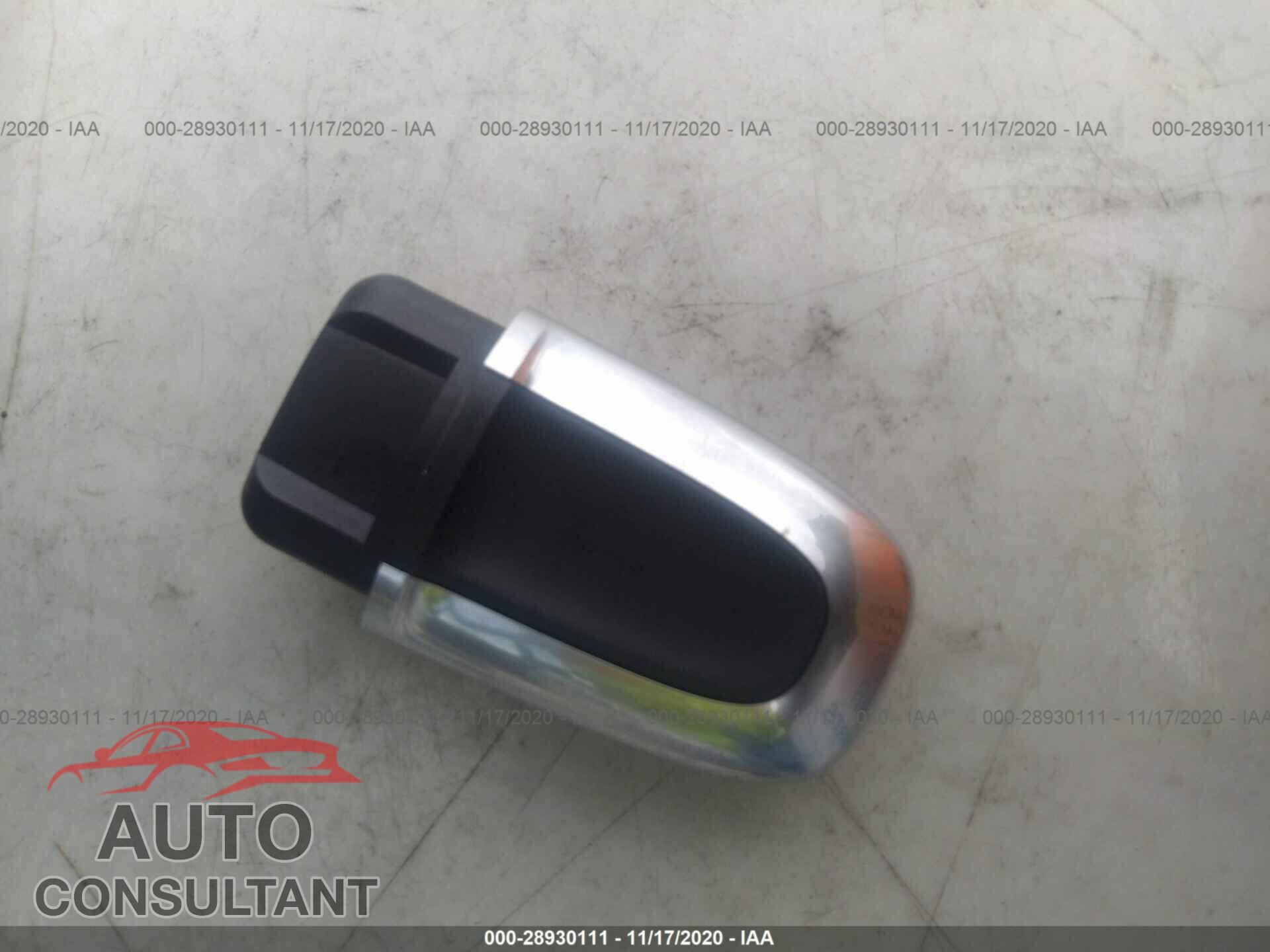 PORSCHE MACAN 2020 - WP1AA2A55LLB13063